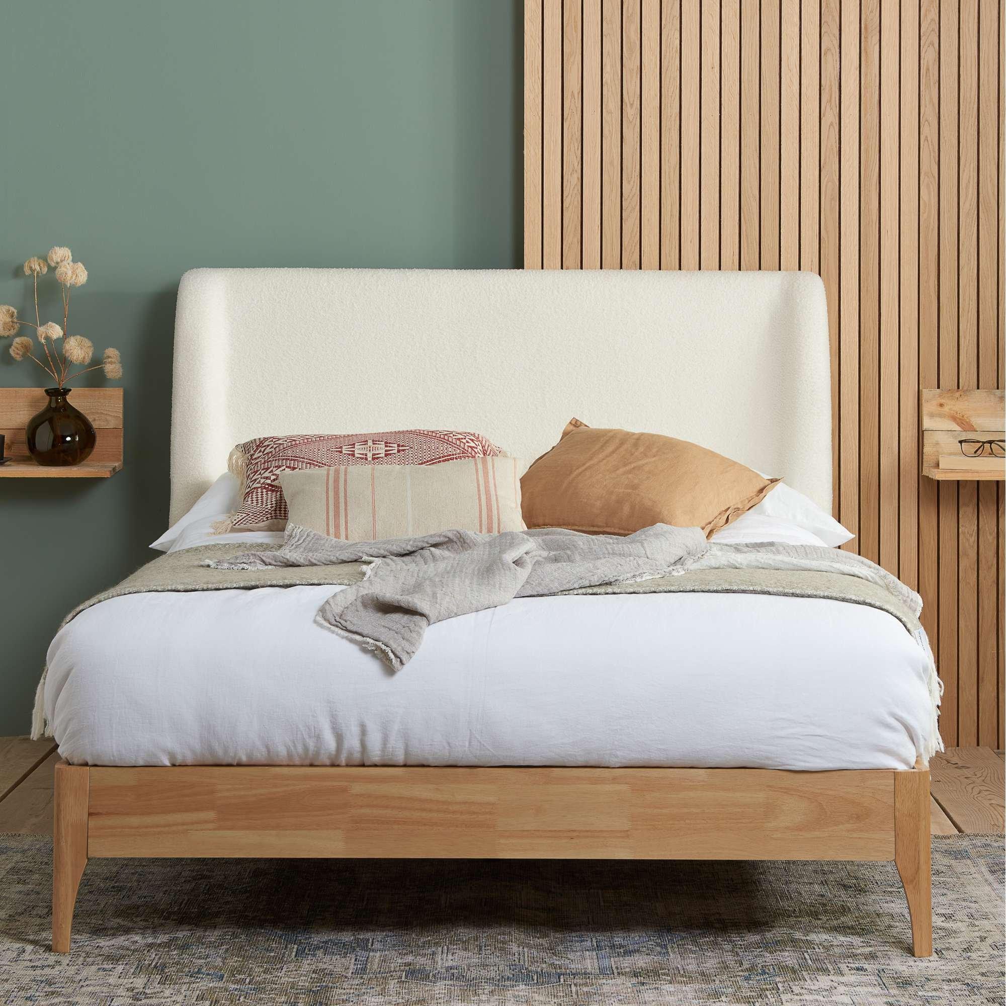 White - Birlea - Halfden King Bed - 2