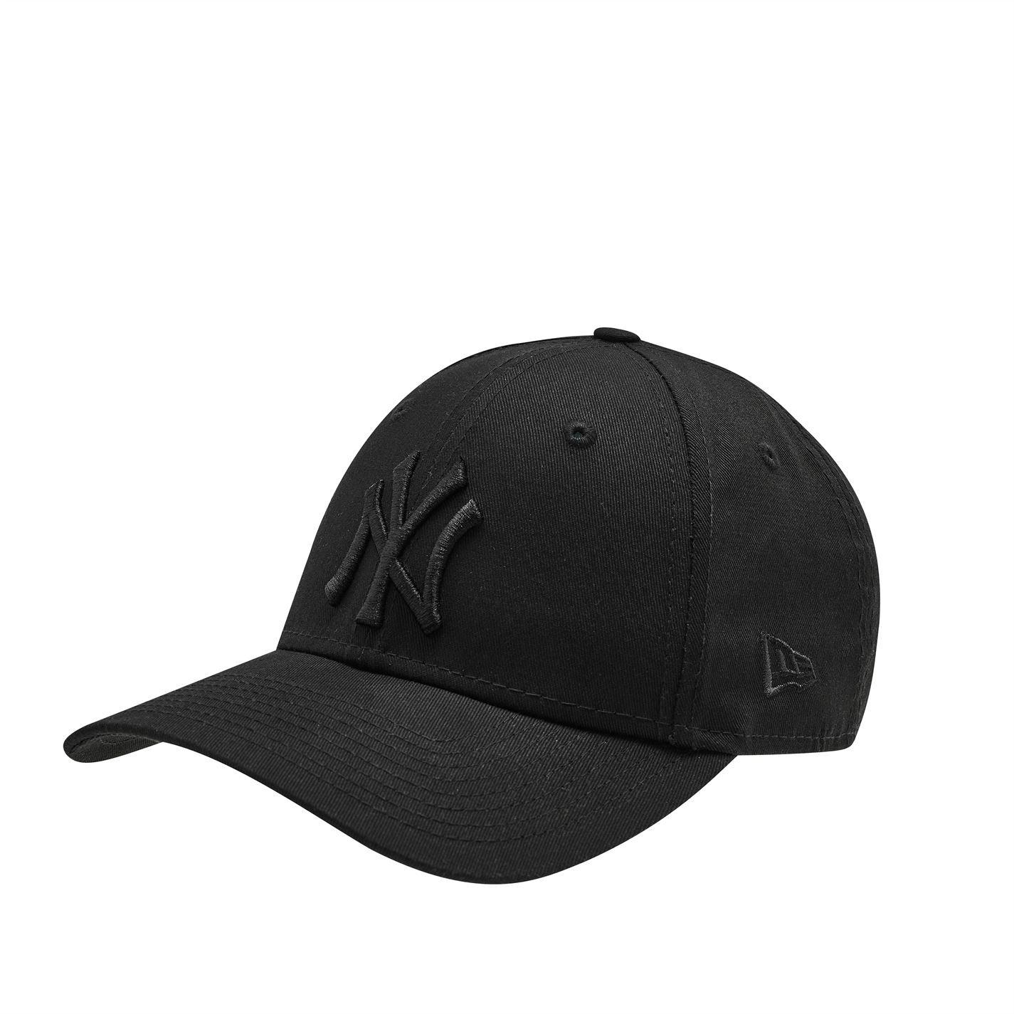 New Era | 9FORTY Adjustable Cap | Flannels