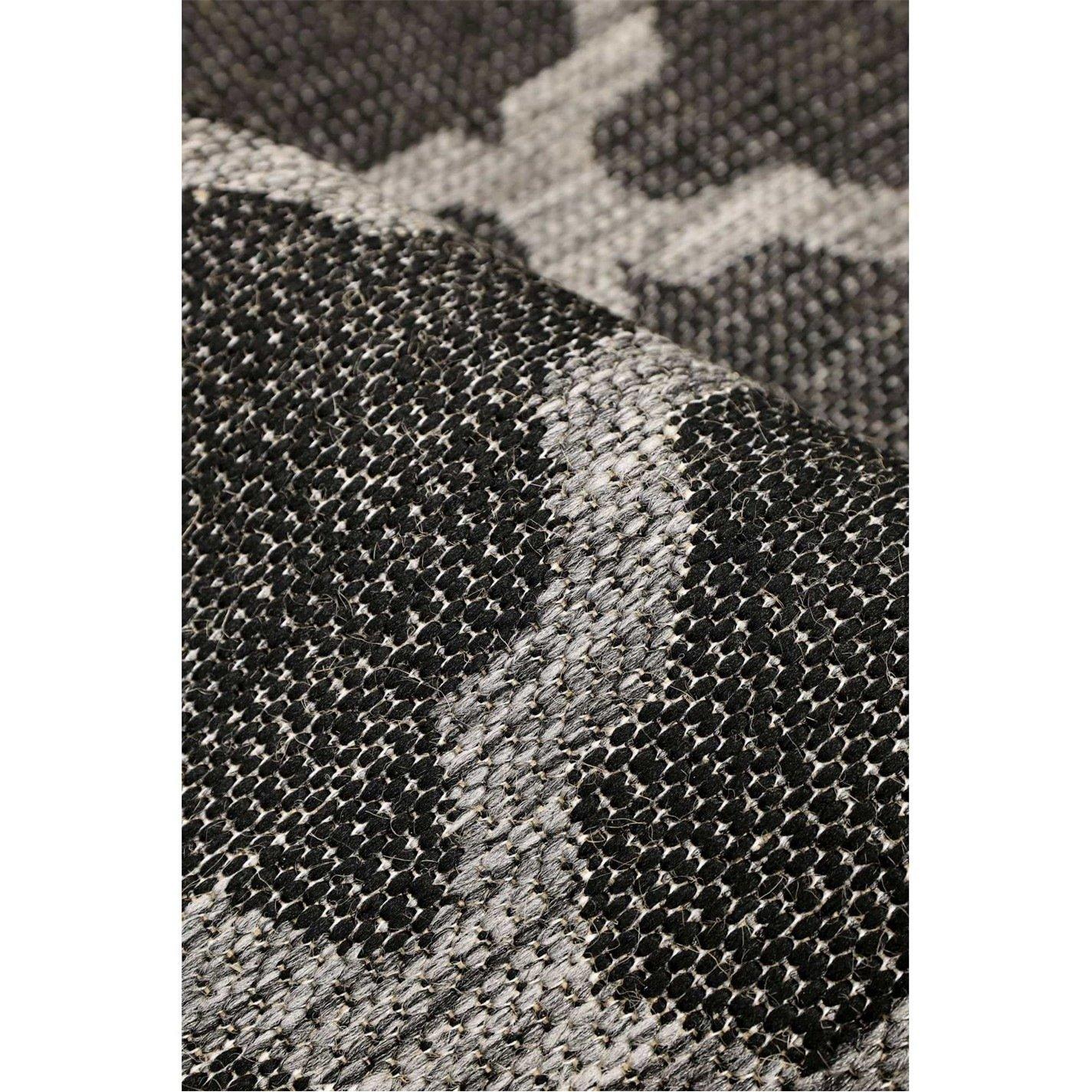 Black - Homemaker - Trellis Gel Flatweave Rug Black - 3