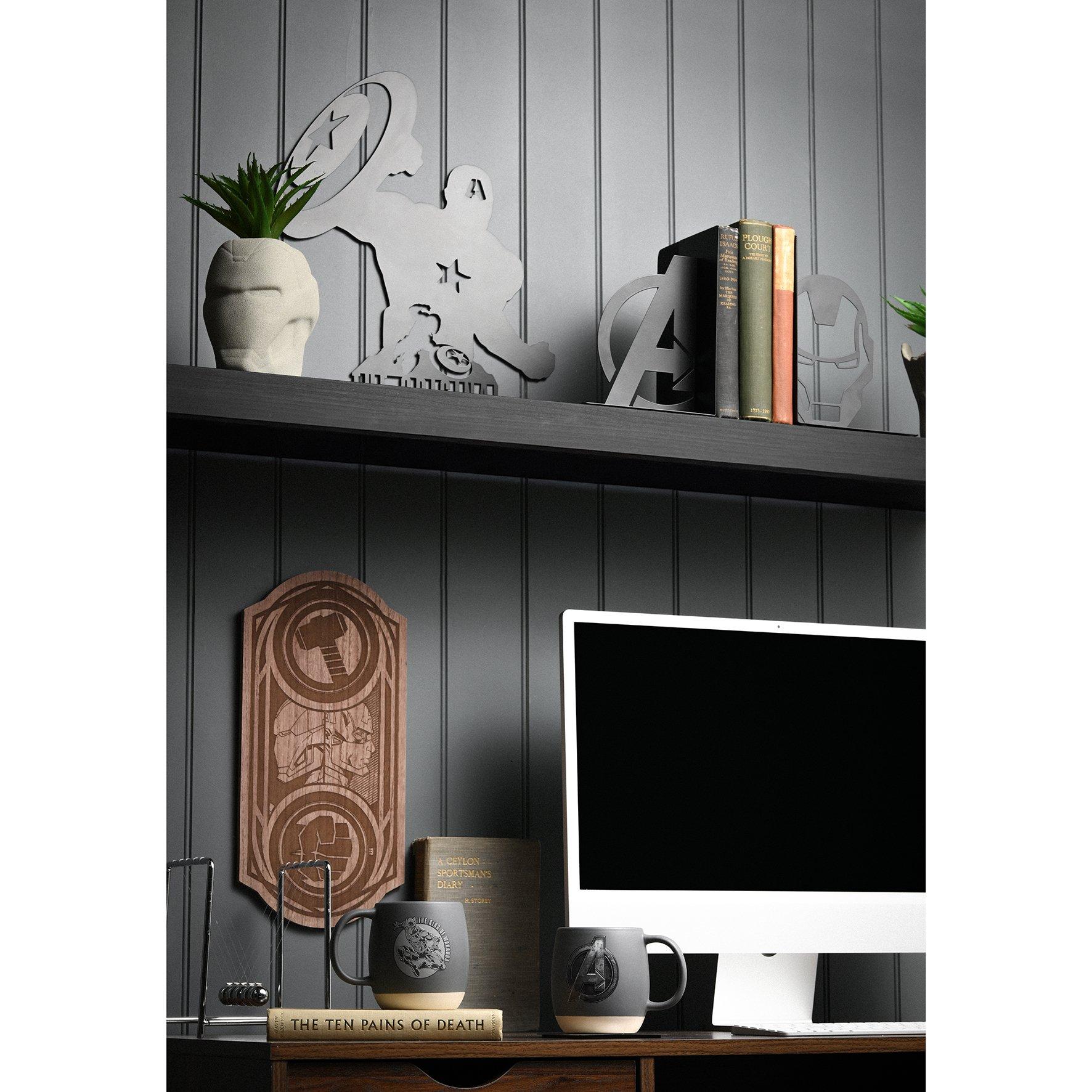 Black - Marvel - Marvel The Avengers Captain America Wall Plaque - 5