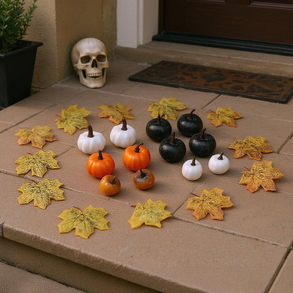 Yellow - LIFE IDEAS - Halloween Maple Leaves Pumpkins Ornament Set - 4