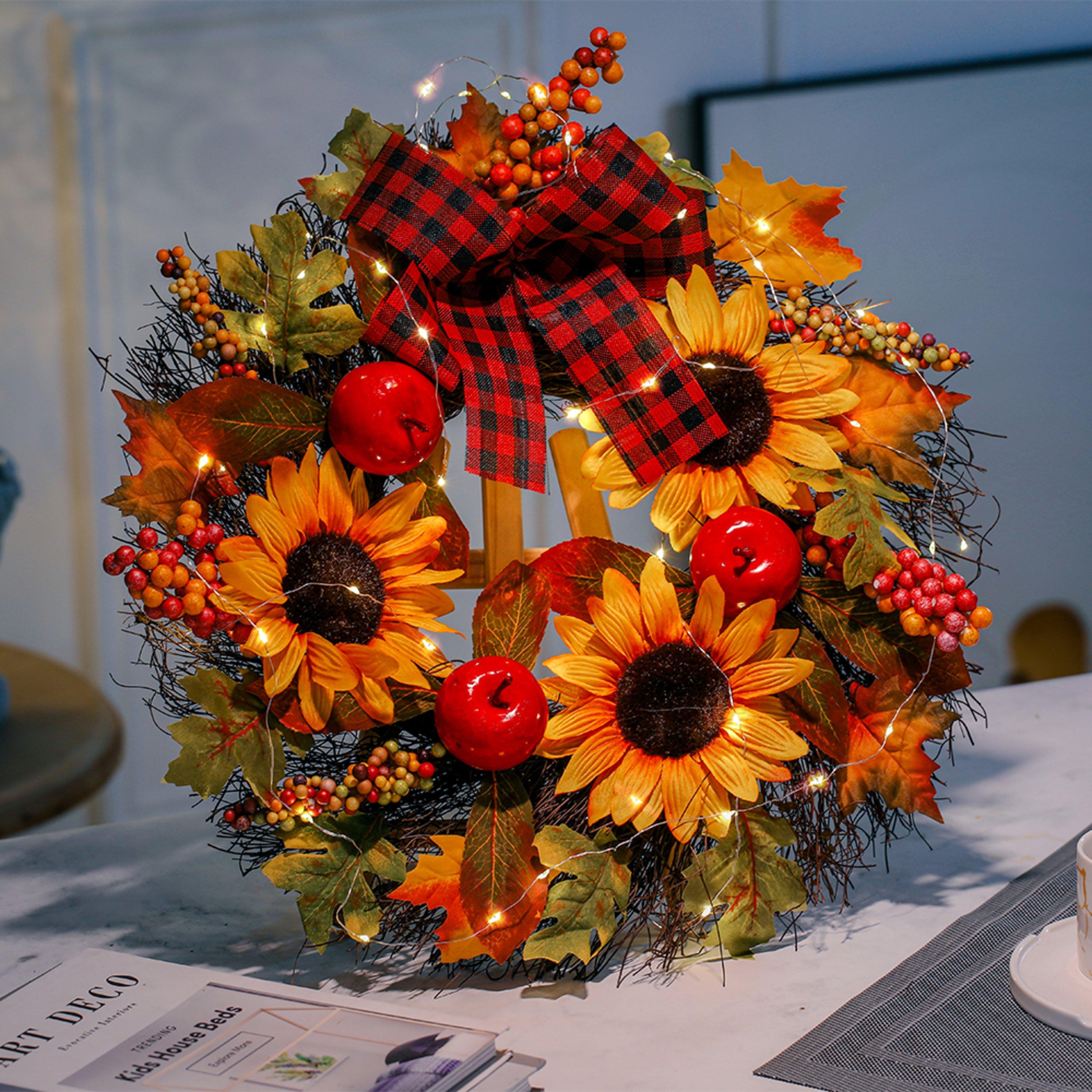 LIFE IDEAS Wreath with Artificial Maple Leaves and Sunflowers