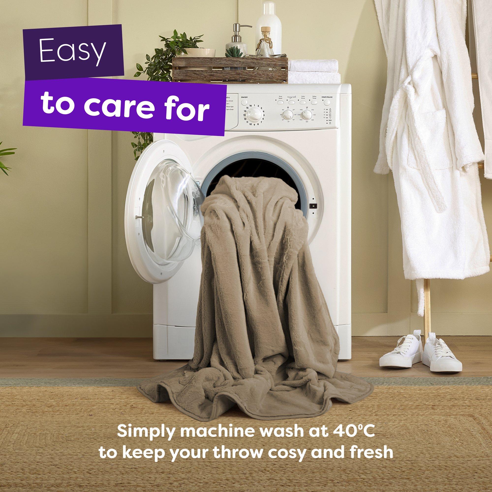 Mole - Slumberdown - Elegantly Warm Luxury Heated Throw - 7