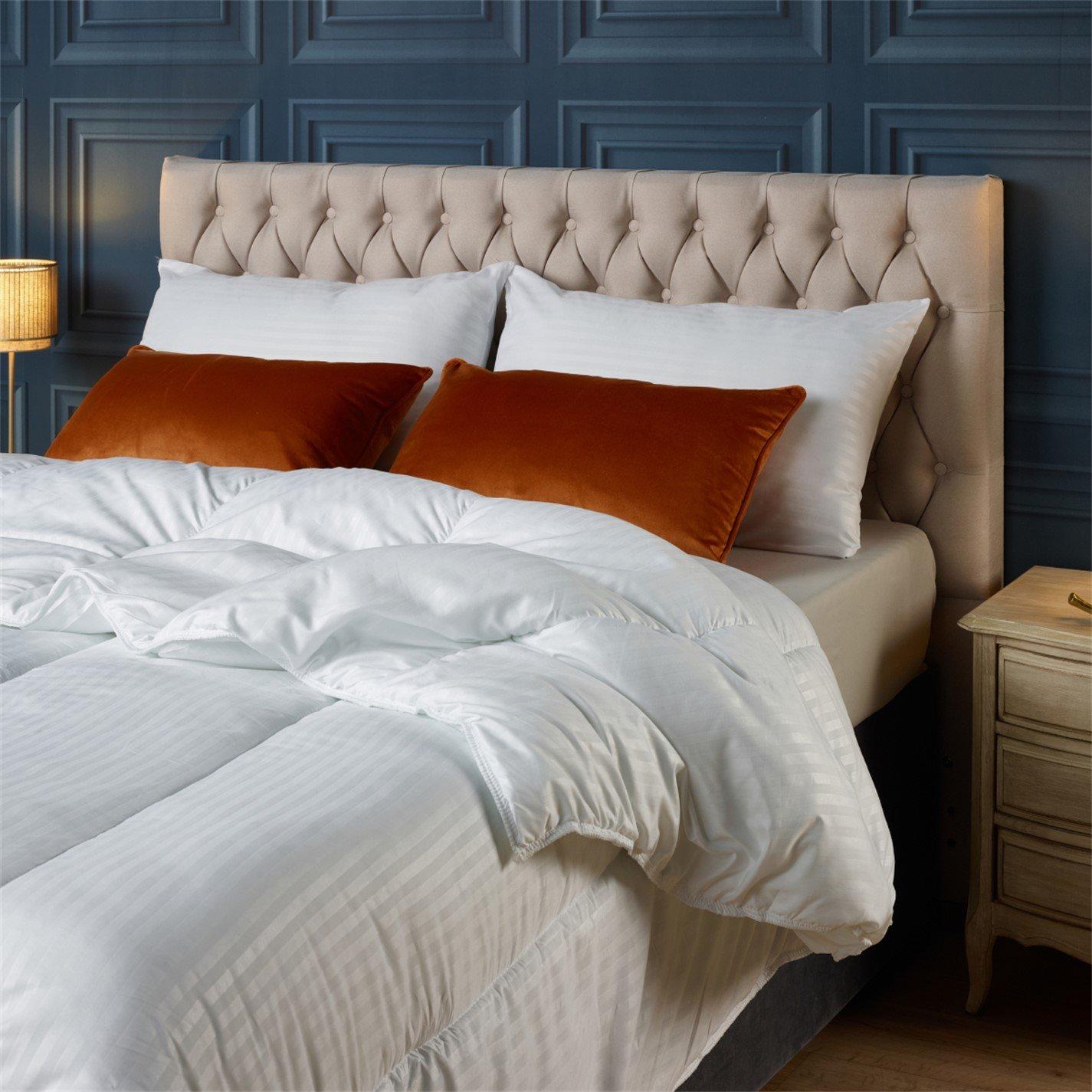 White - Downland - Downland Hotel Collection 15 Tog Duvet - 2