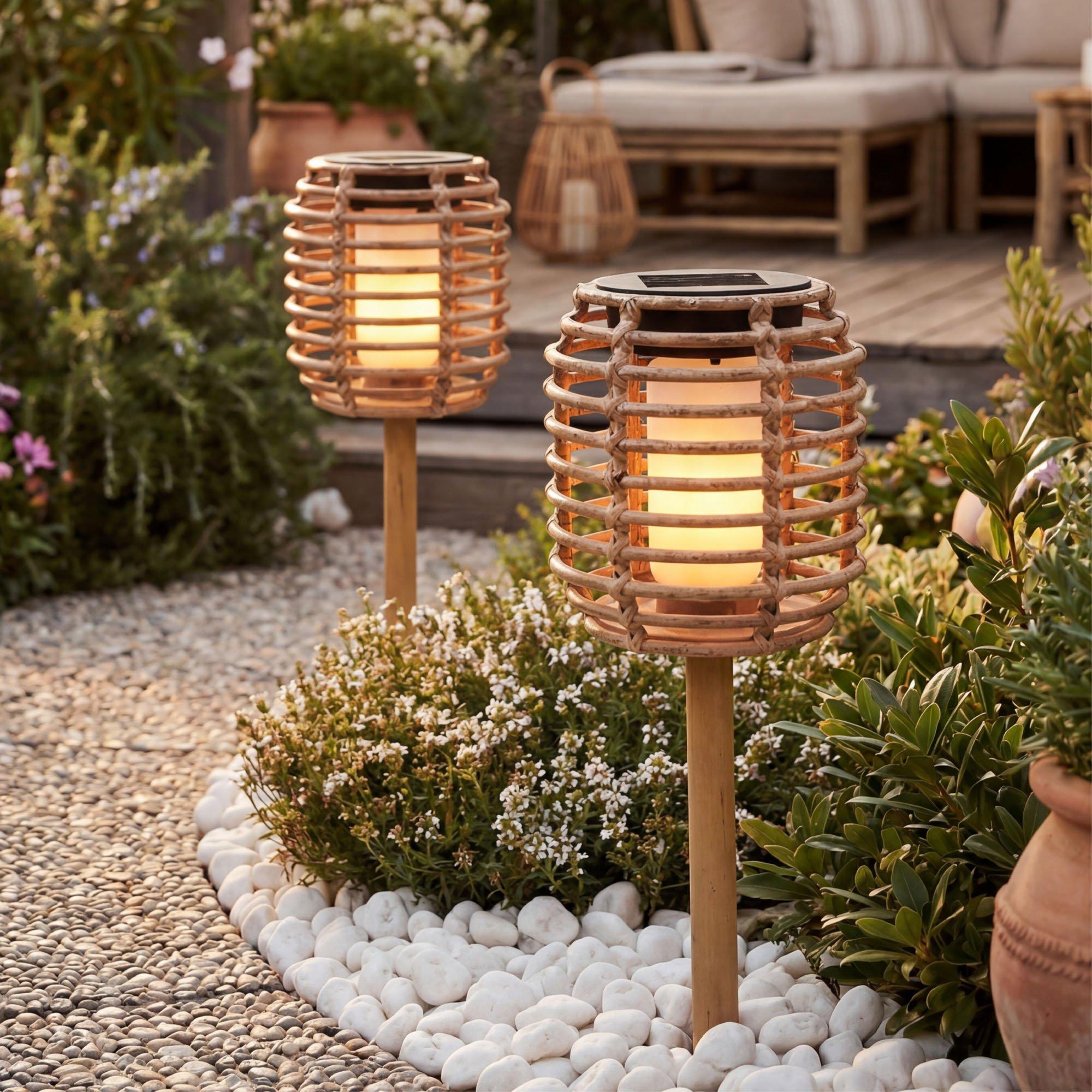 Brown - Streetwize - Pack of 2 Solar Rattan Effect Stake Light - 1