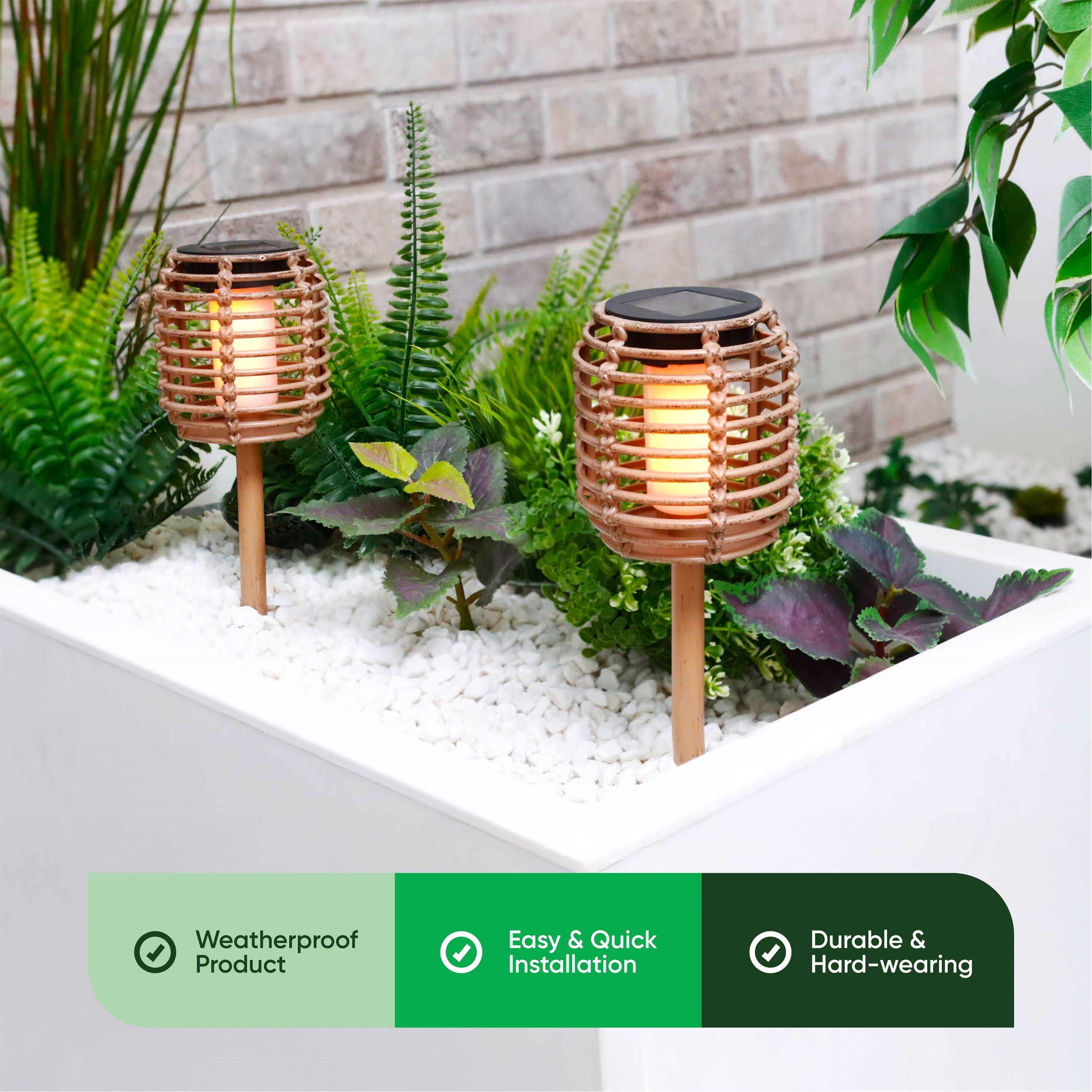 Brown - Streetwize - Pack of 2 Solar Rattan Effect Stake Light - 4