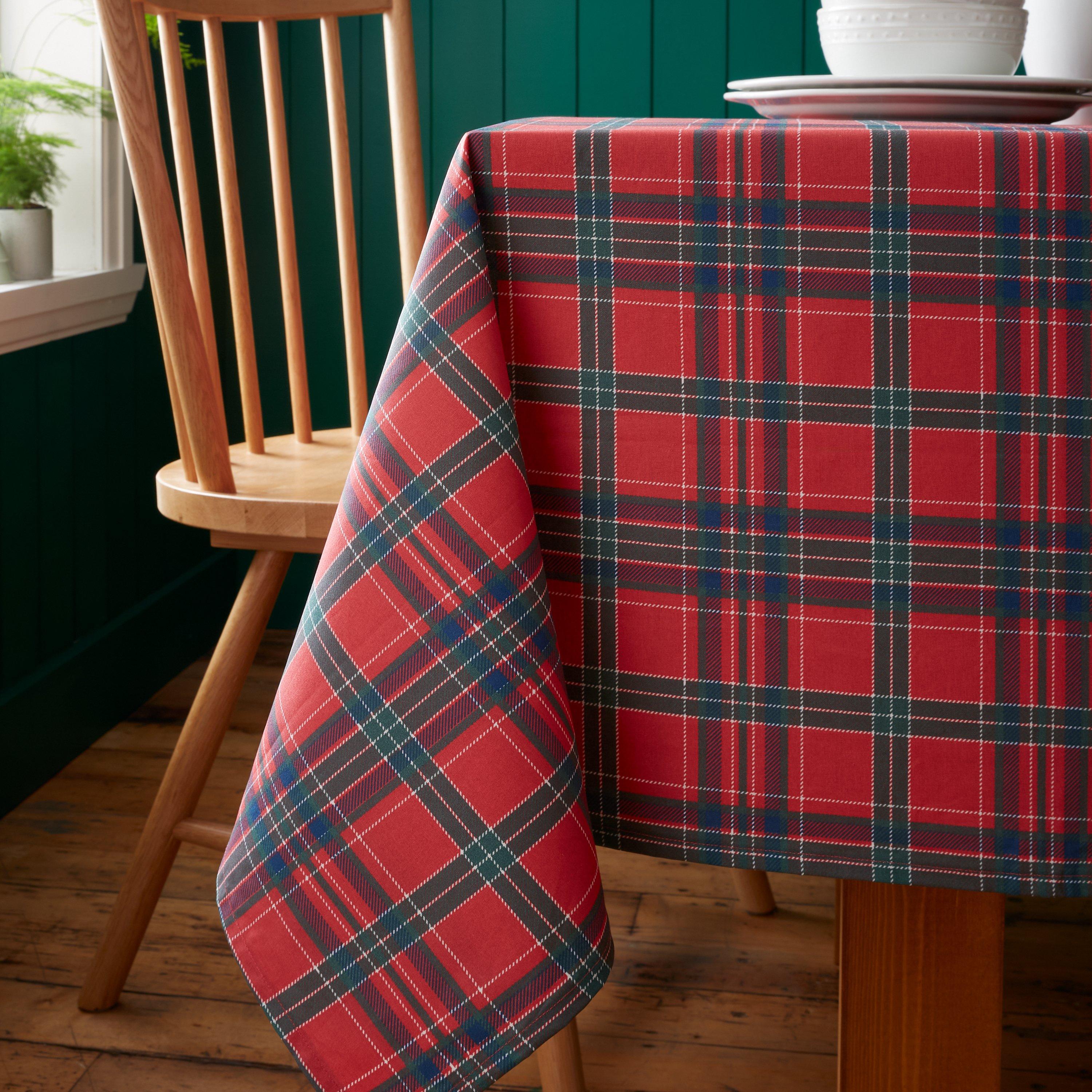Red / Green - Catherine Lansfield - Christmas Tartan Check Cotton Table Cloth - 2