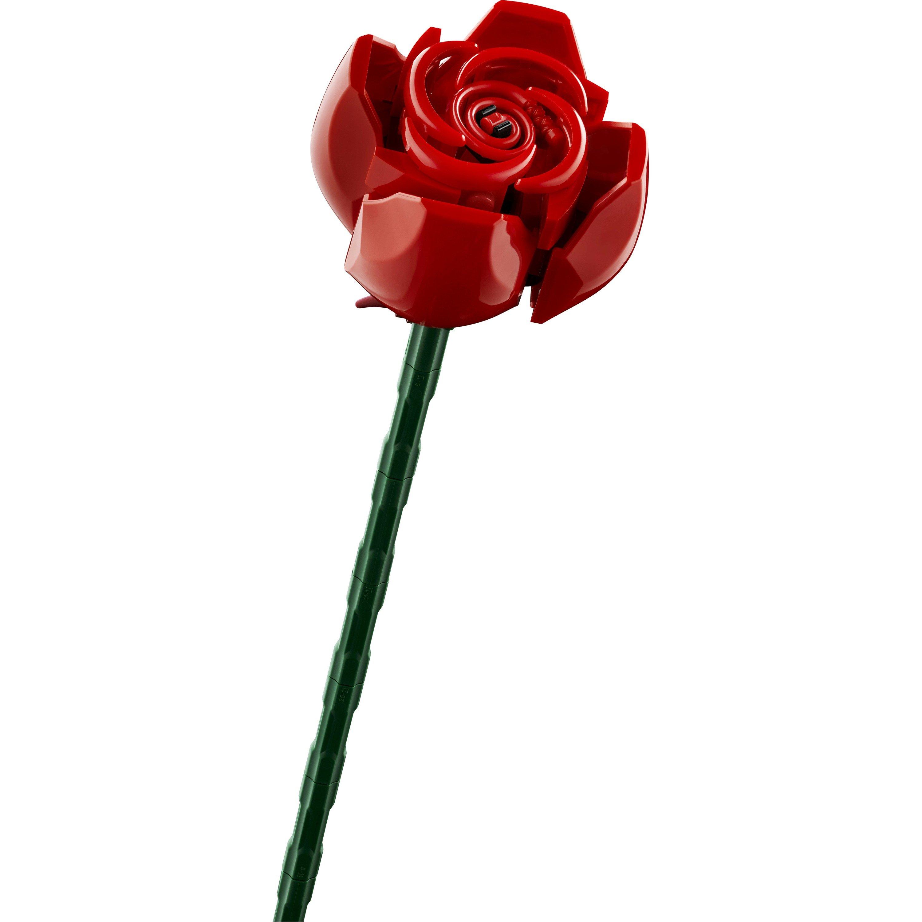 Red and White - LEGO - Botanical Collection 10328 Bouquet Of Roses - 14