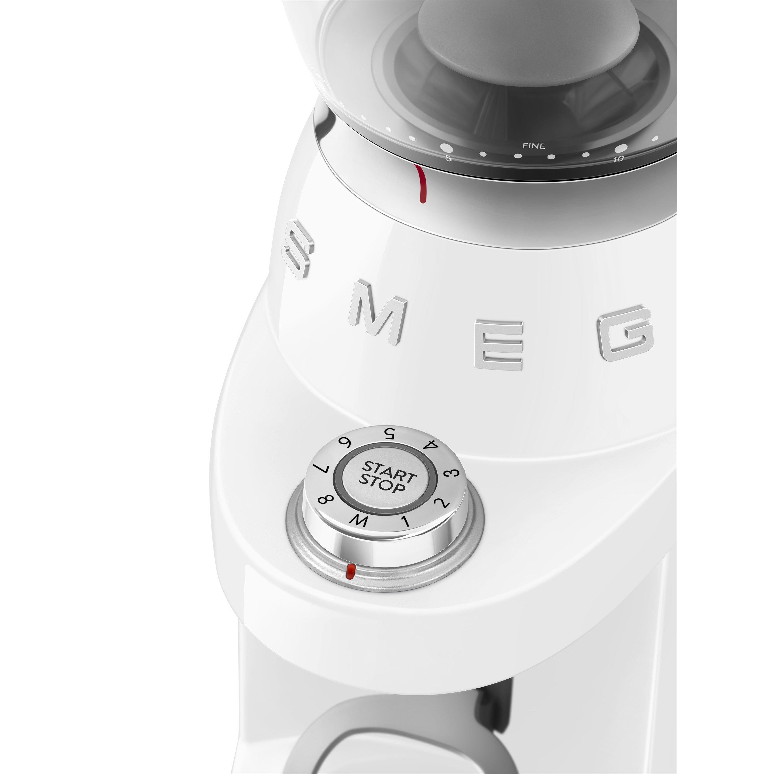 White - Smeg - 50s Style Espresso Coffee Machine and 50s Style E - 4