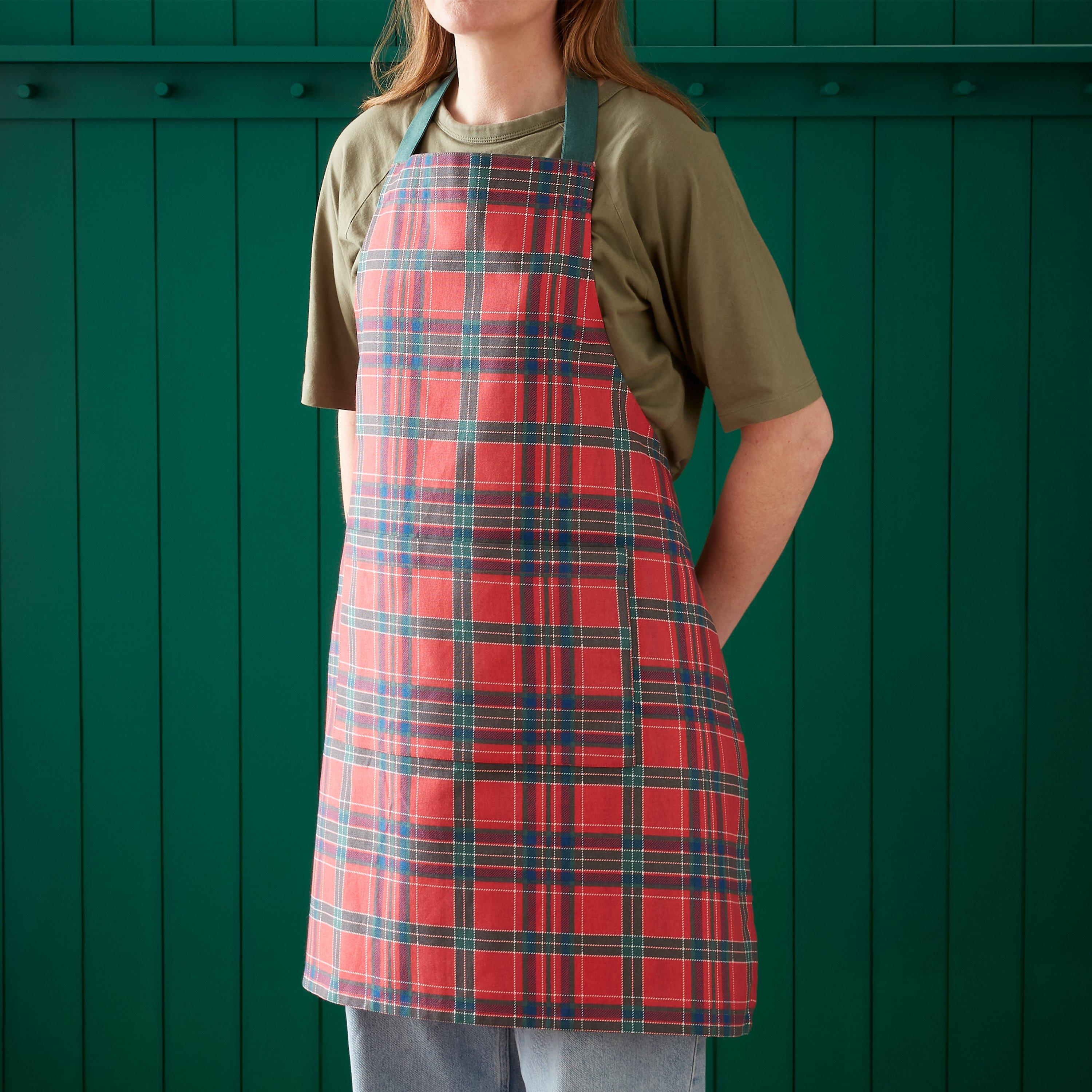 Catherine Lansfield  Christmas Tartan Check Cotton Kitchen Adult Apron - Red / Green - 70x80cm