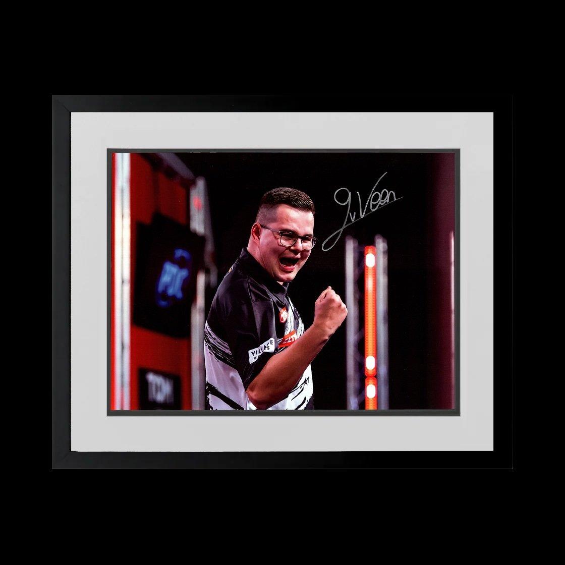 The Fan Cave Gian van Veen Signed Image Deluxe Mount Frame #1