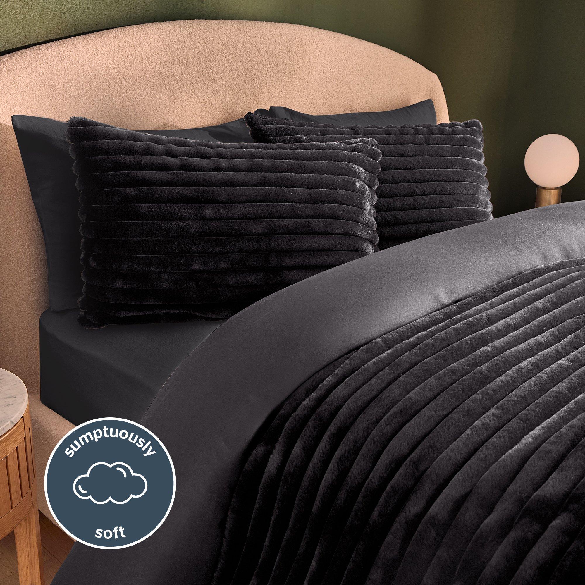 Black - Silentnight - Ribbed Faux Fur Duvet Set - 2
