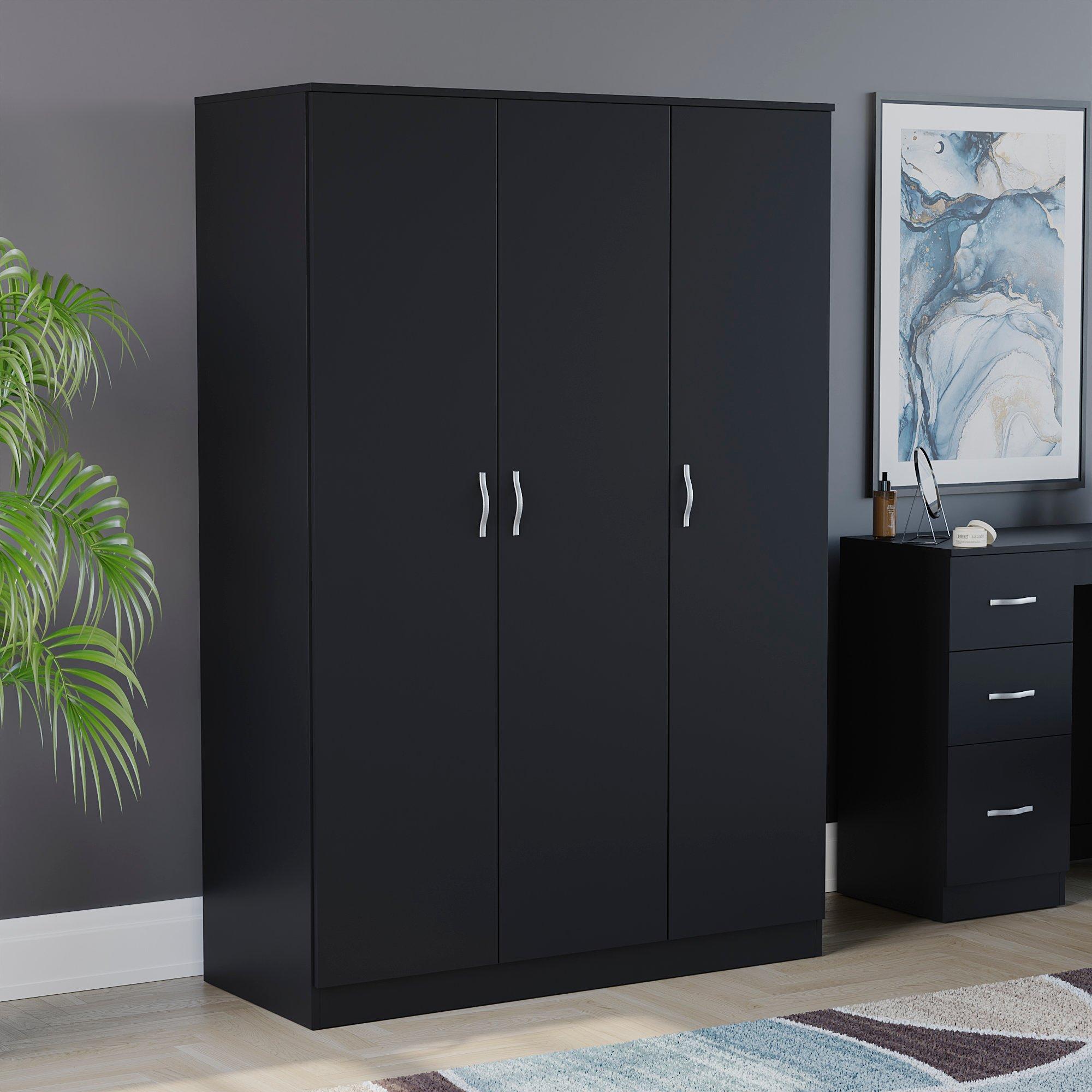 Lassic  Vida Designs Riano 3 Door Wardrobe - Black - 3 Door