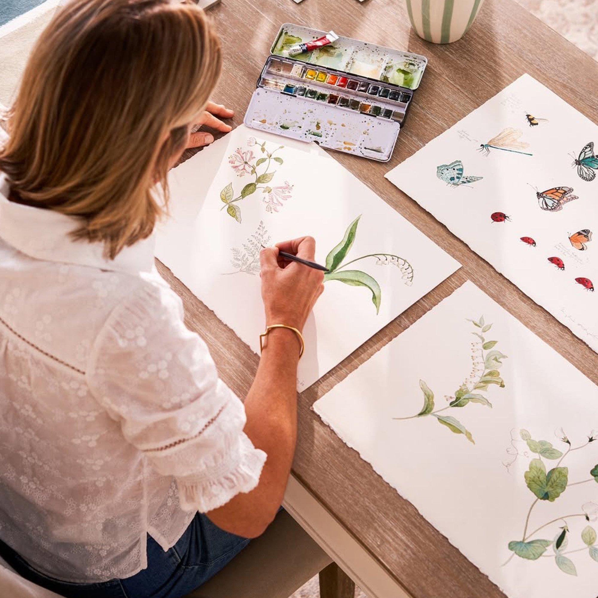 Pale Mint - Sophie Allport - Wild Floral Wallpaper - 5