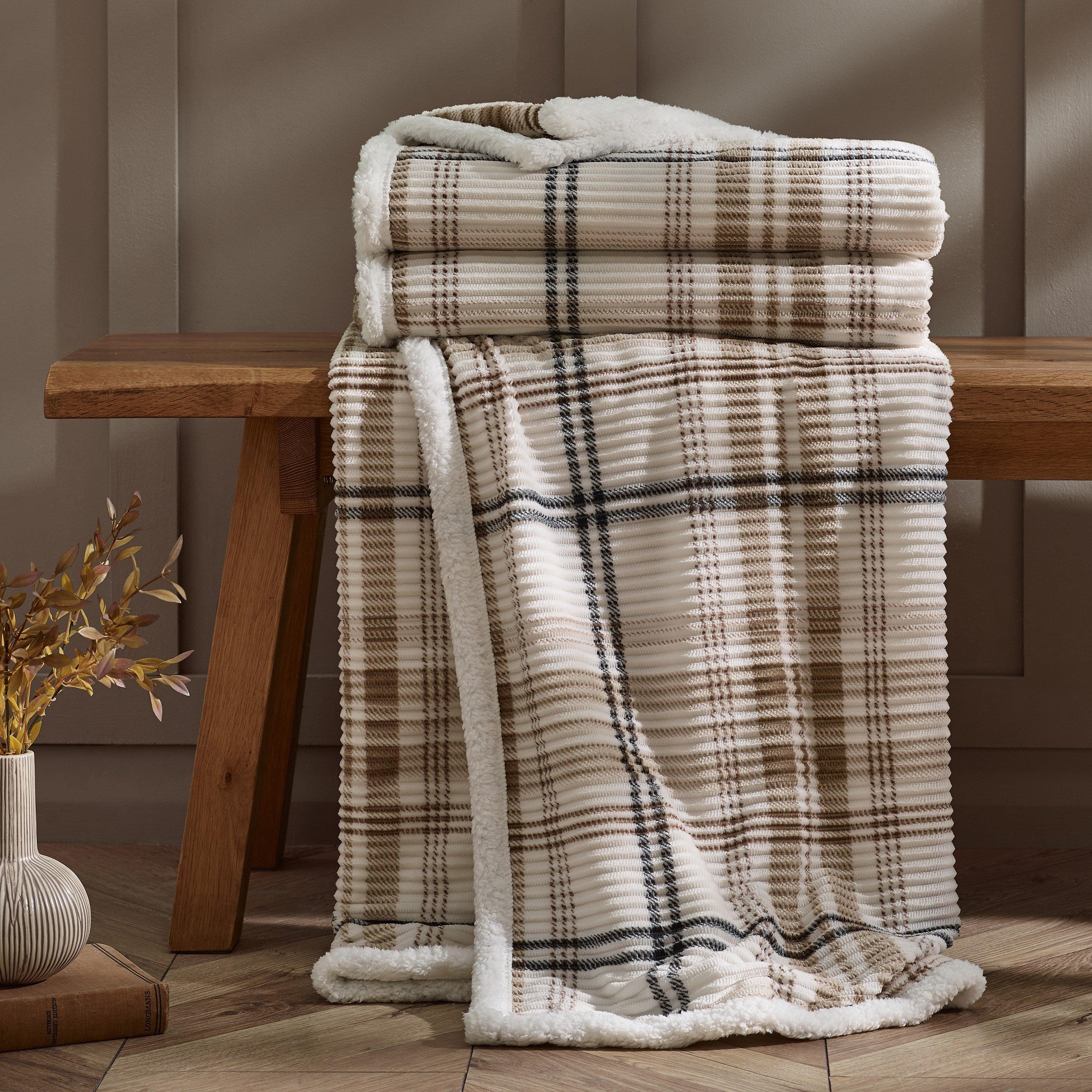Cosy Ribbed Check Blanket Throw