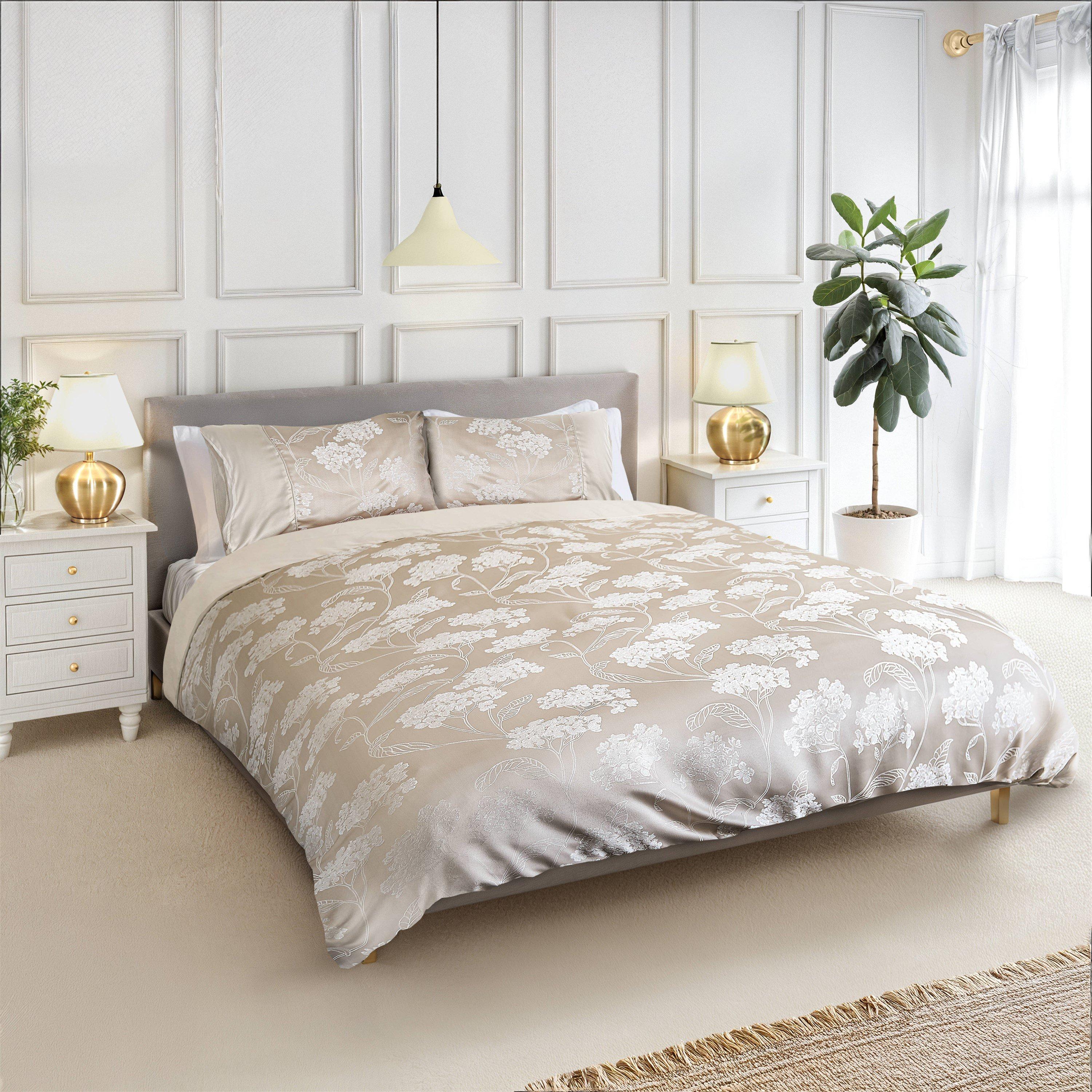 Cream - Emma Barclay - Duvet Set Embellished Jacquard Blossom - 1