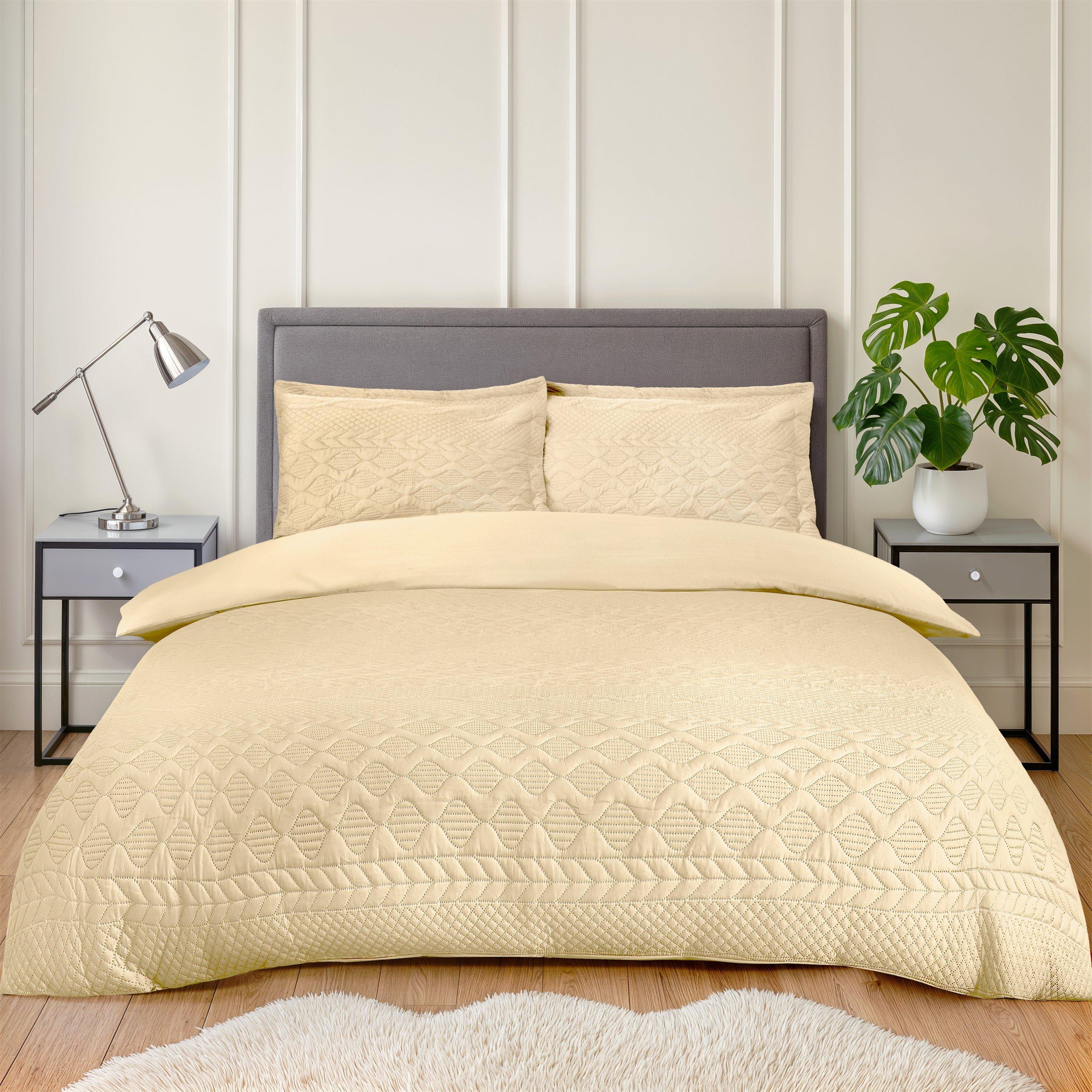 Duvet Set inc Pillowcases Aran