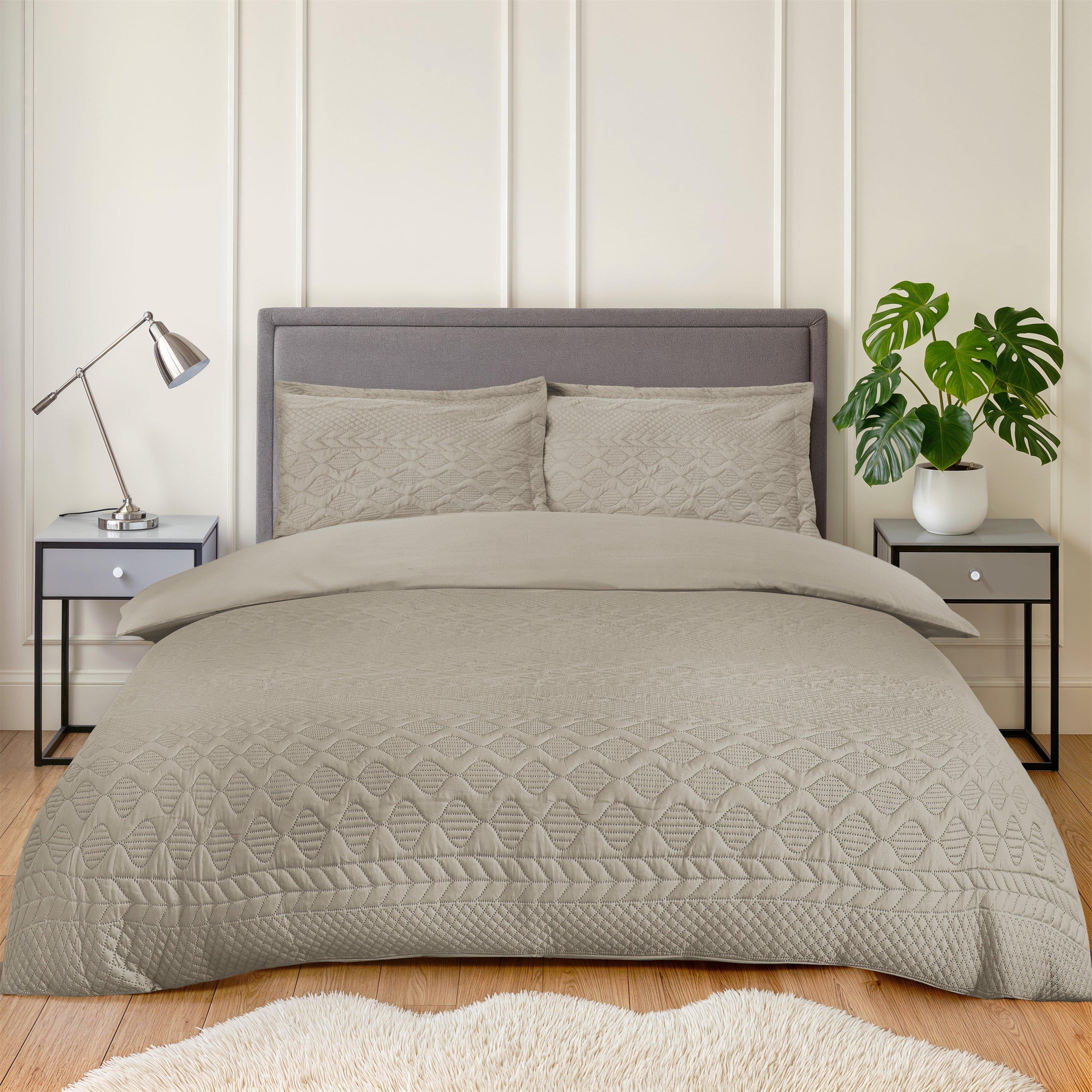 Duvet Set inc Pillowcases Aran