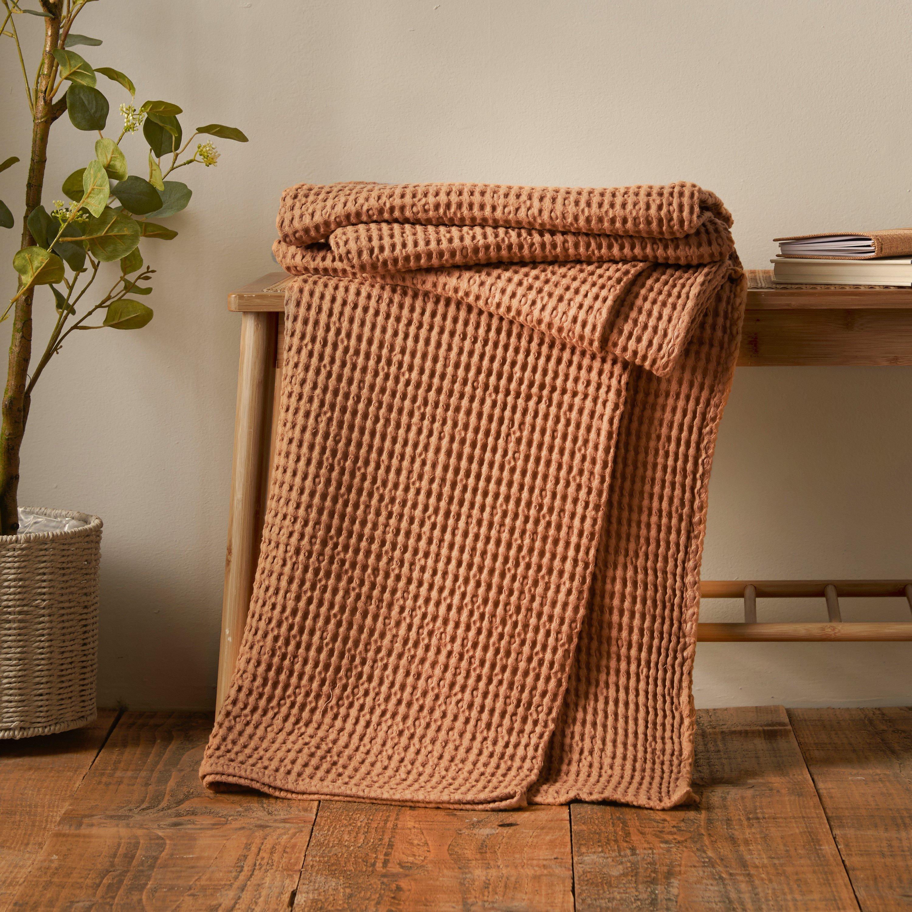 Pineapple Elephant  Jaipur Chunky Waffle Cotton Blanket Throw - Caramel - 150x200cm