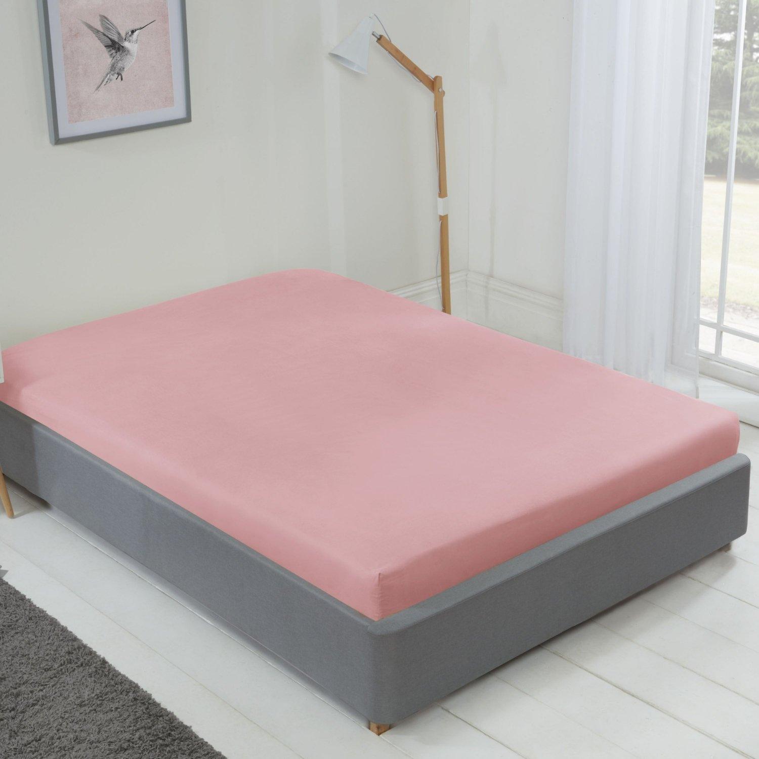 Fitted Sheet Non Iron Soft Touch Lyla