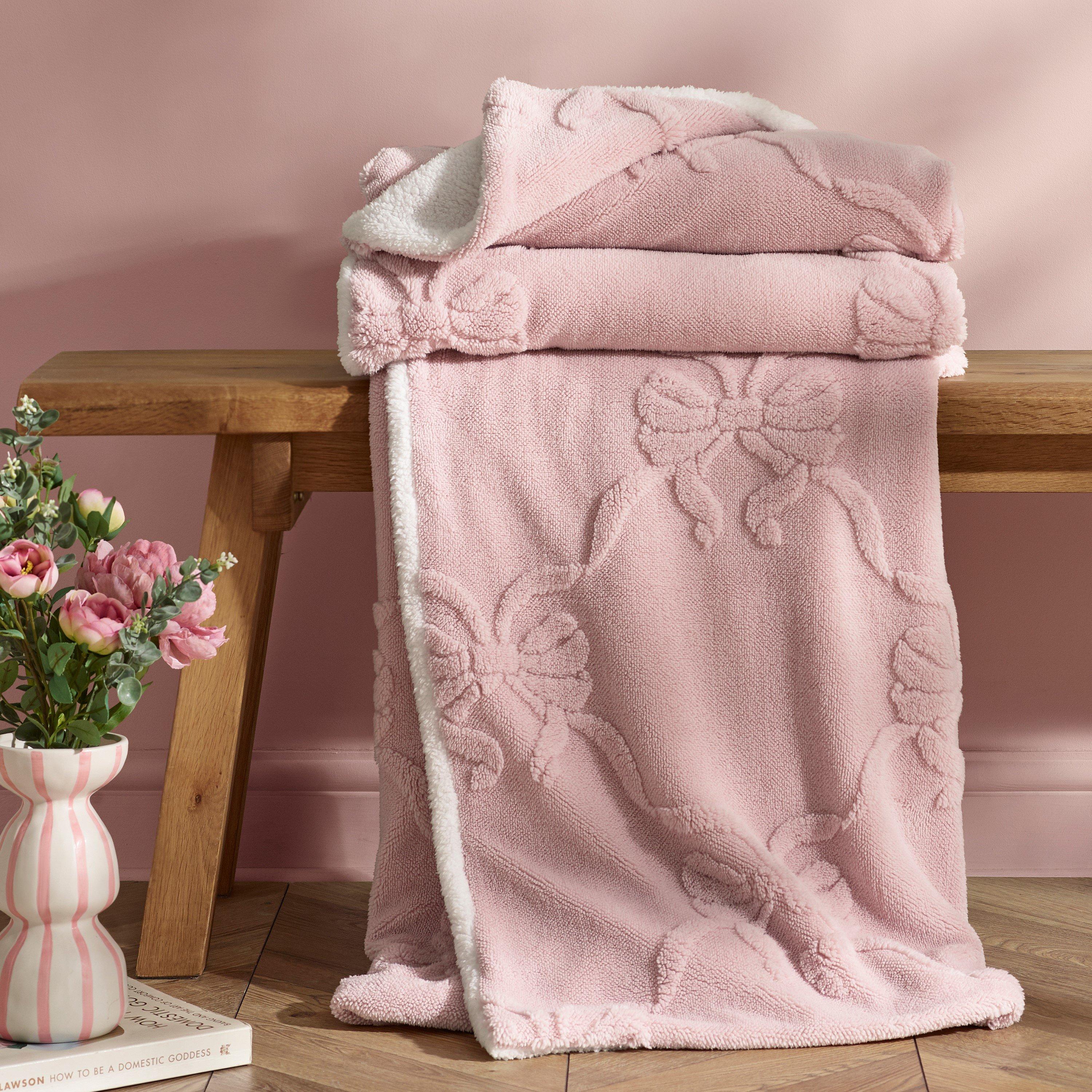 Pink - Catherine Lansfield - Carved Bow Cosy Fleece Blanket Throw - 1