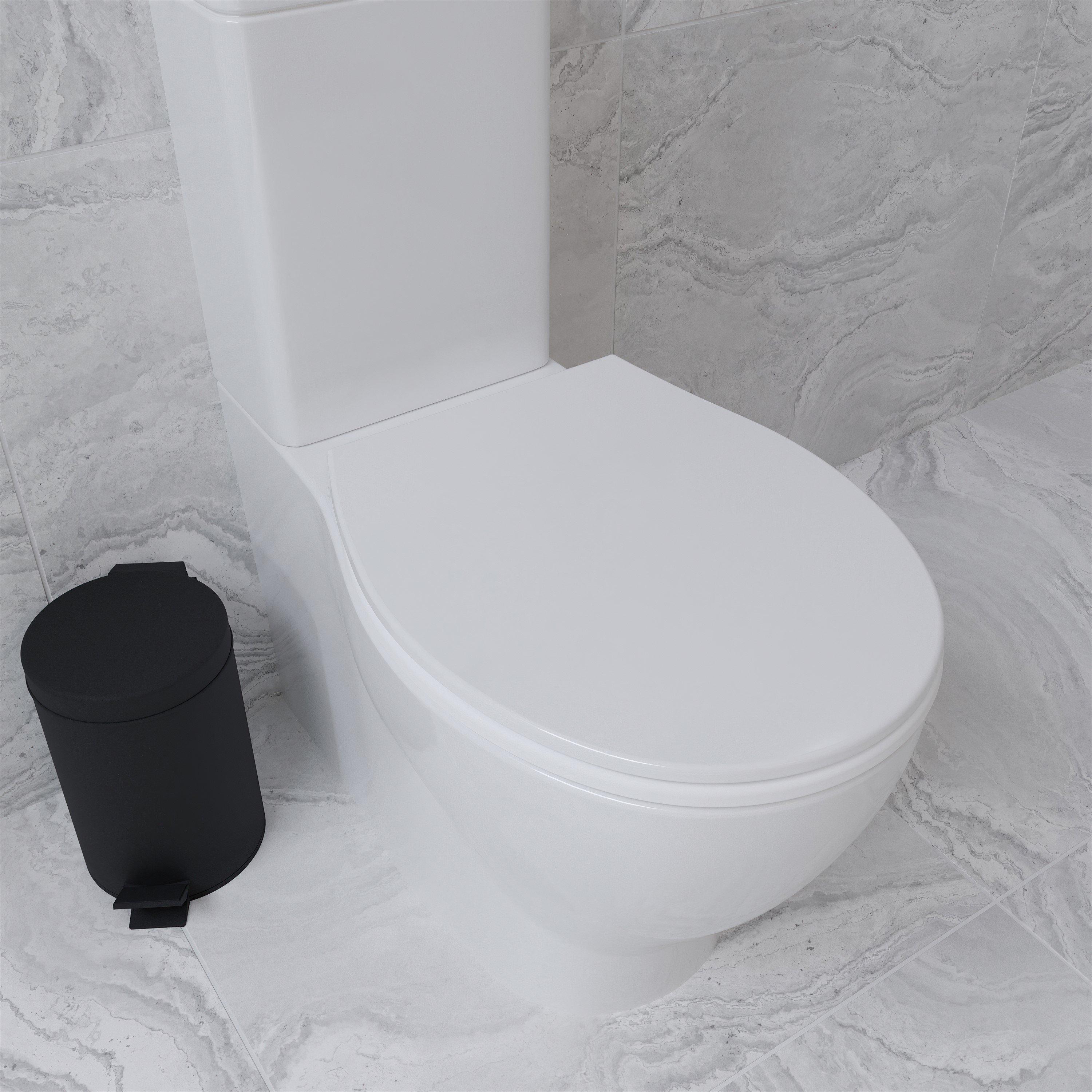 White - Croydex - Capri Soft Close Toilet Seat - 1