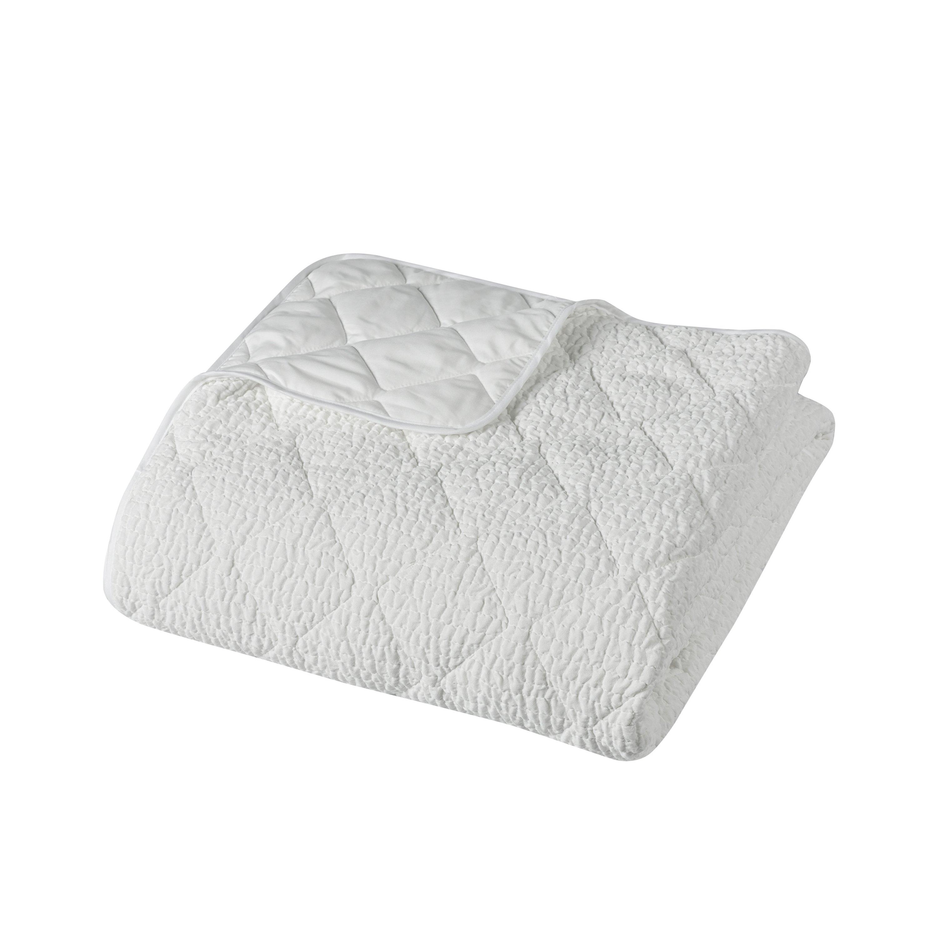 White - Catherine Lansfield - Crinkle Seersucker Texture Bedspread - 4