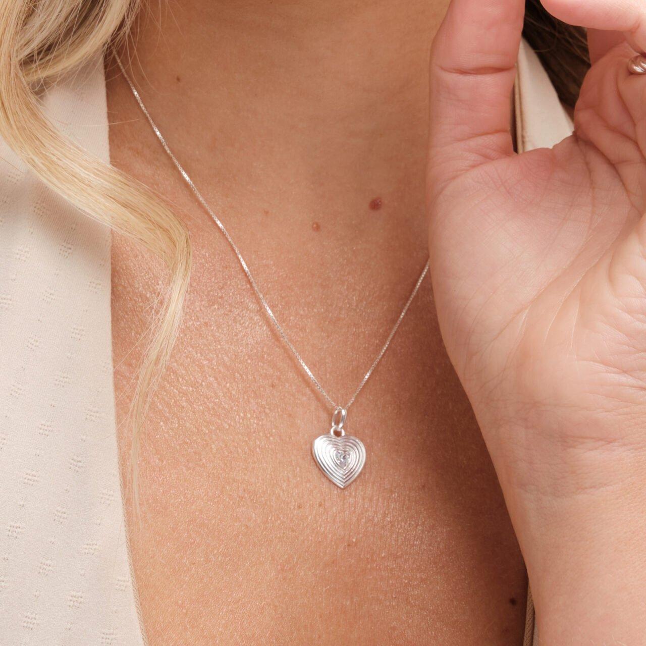 Silver - Simply Silver - Sterling Silver 925 Ridged CZ Heart Pendant - 3