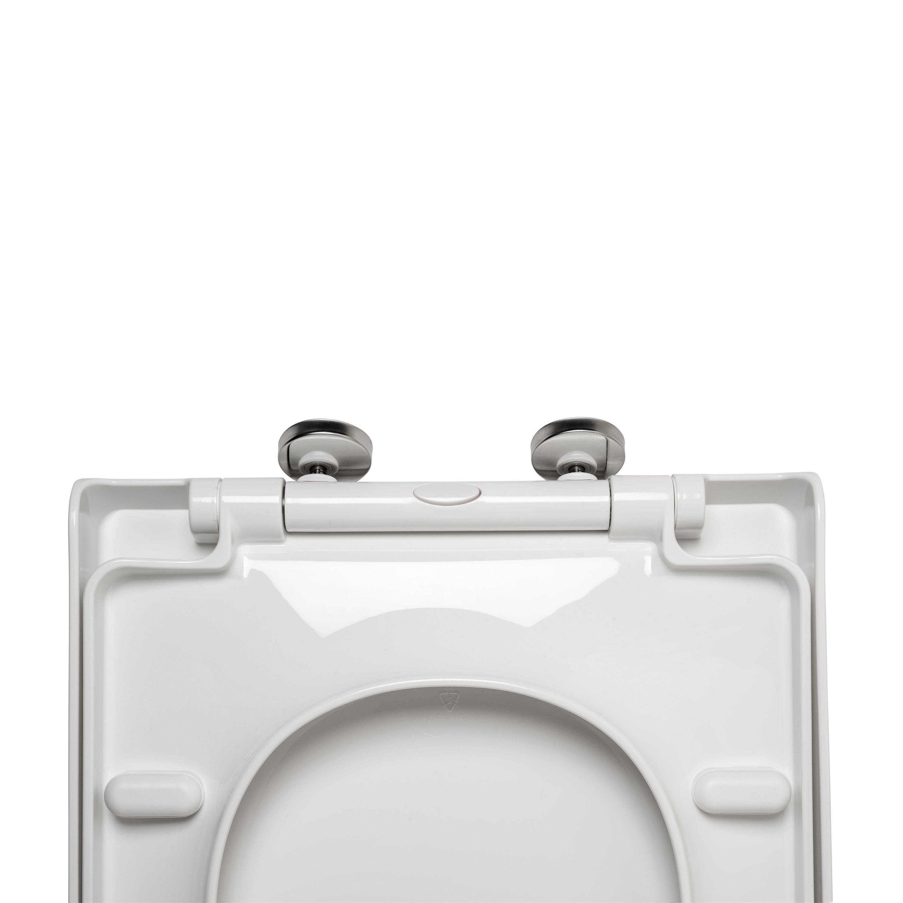 White - Croydex - Baveno D-Shape Soft Close Toilet Seat Recycled Material - 6