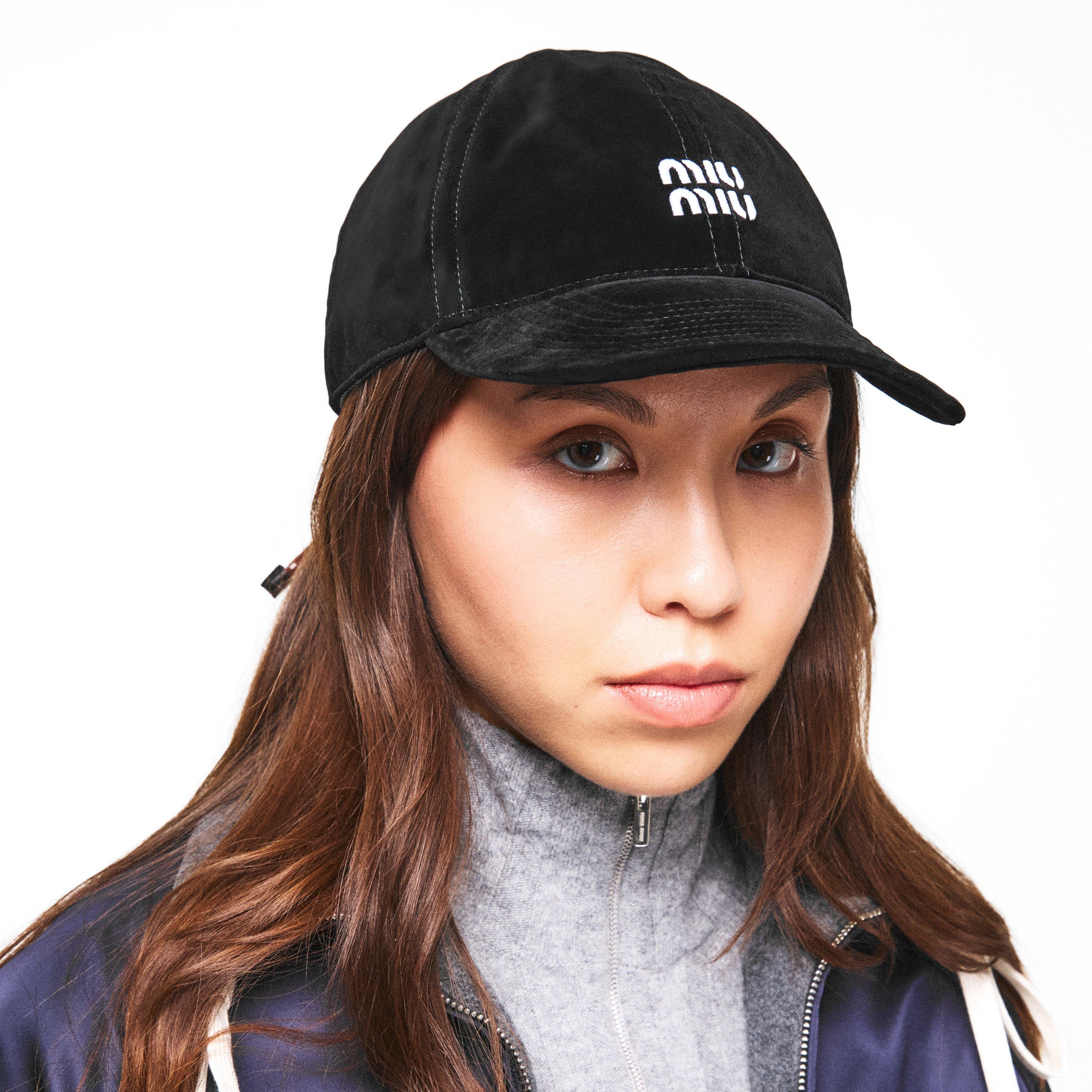 Nero/Tabacco - Miu Miu - Womens Velvet Baseball Cap - 3