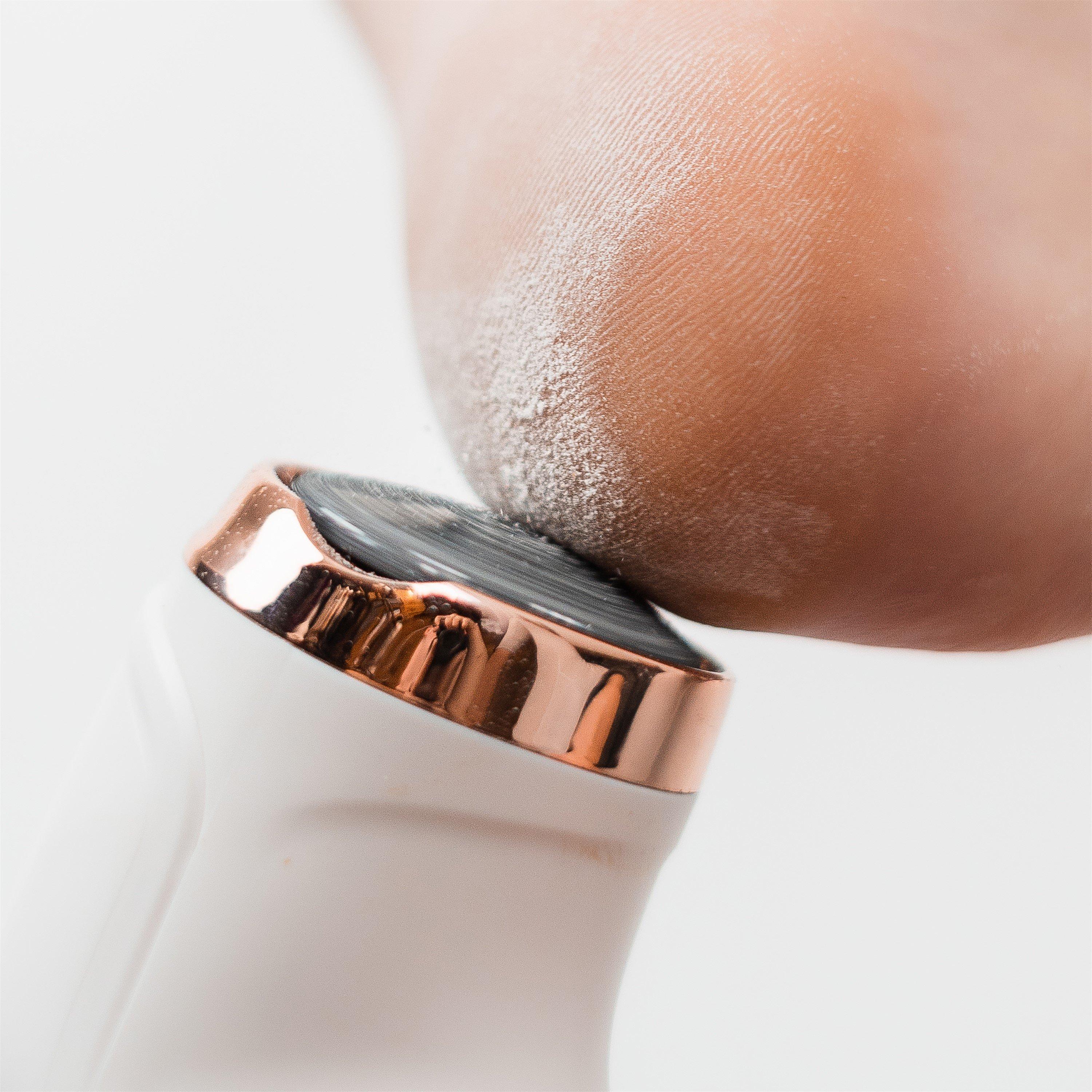 White - Rio - RioGo Smooth Electric Foot File with Vacuum Action - 3