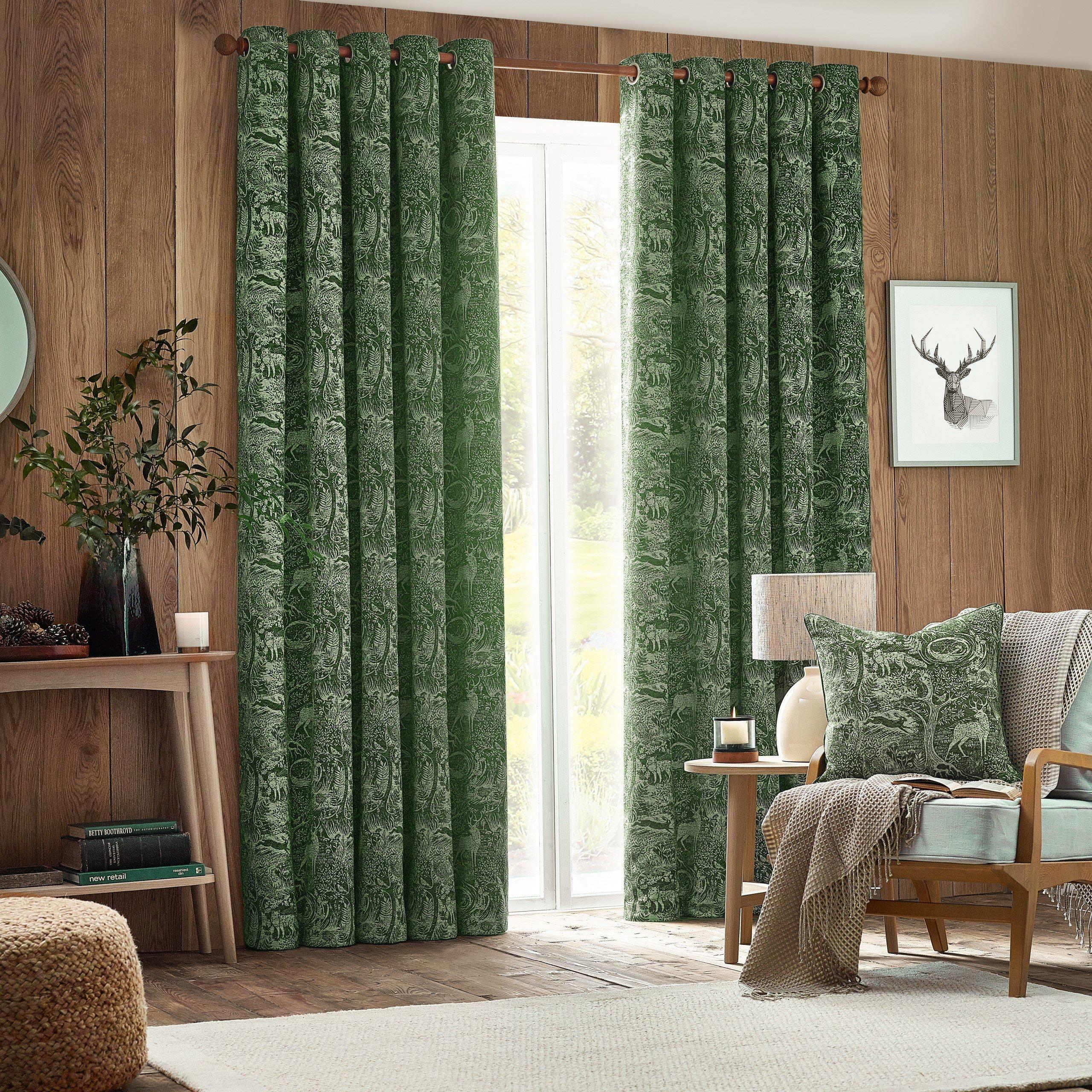 Emerald - furn. - Winter Woods Animal Chenille Eyelet Curtains - 2