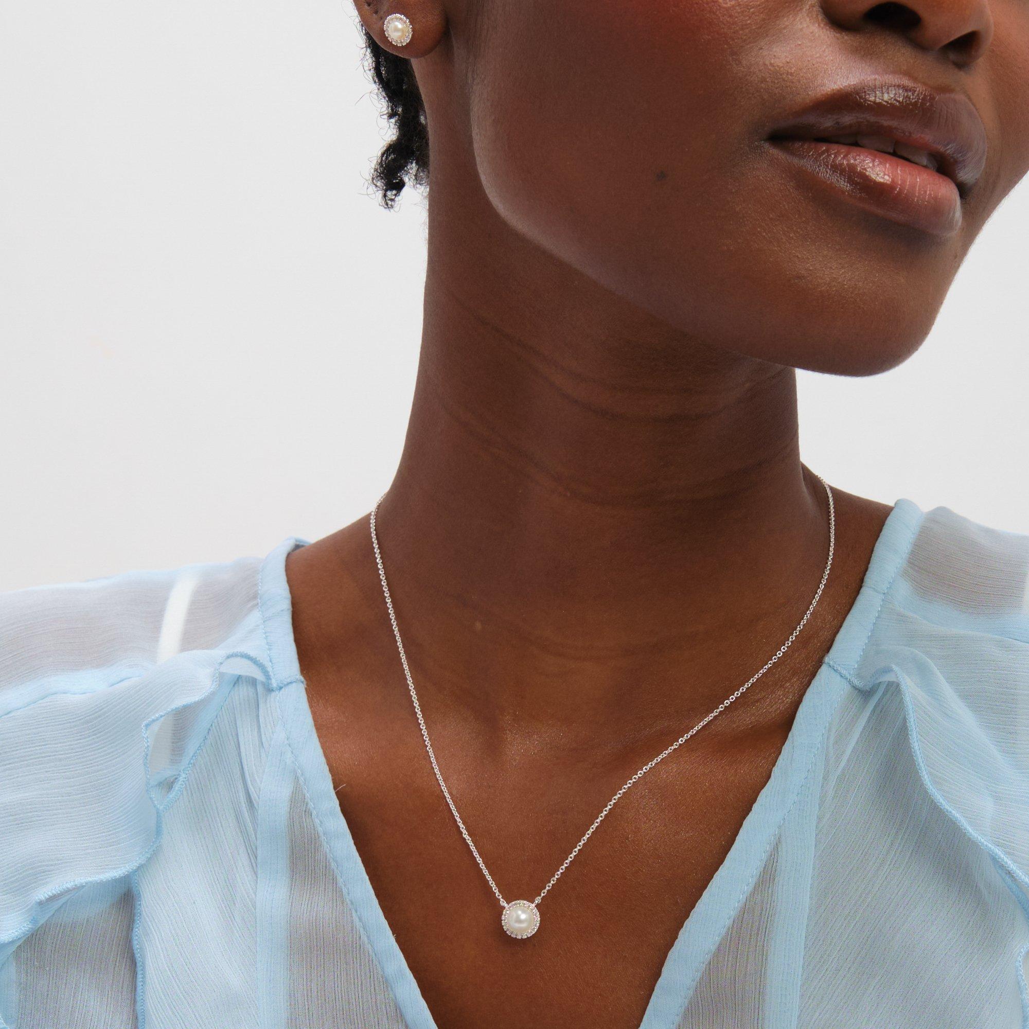 Silver - Inicio - Sterling Silver Plated Pearl Halo Set - Gift Box - 4