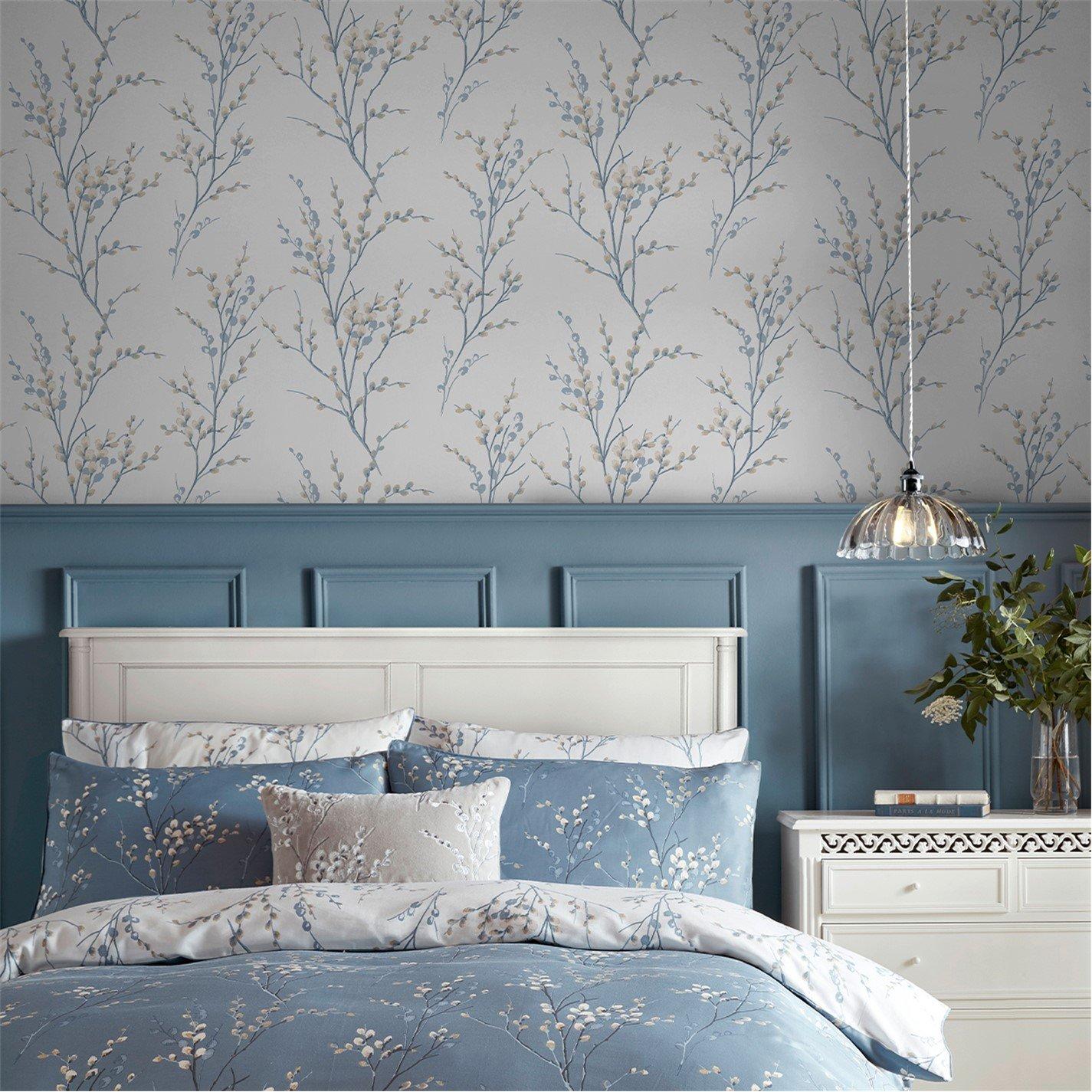 Laura Ashley  Pussy Willow Seaspray Wallpaper - White