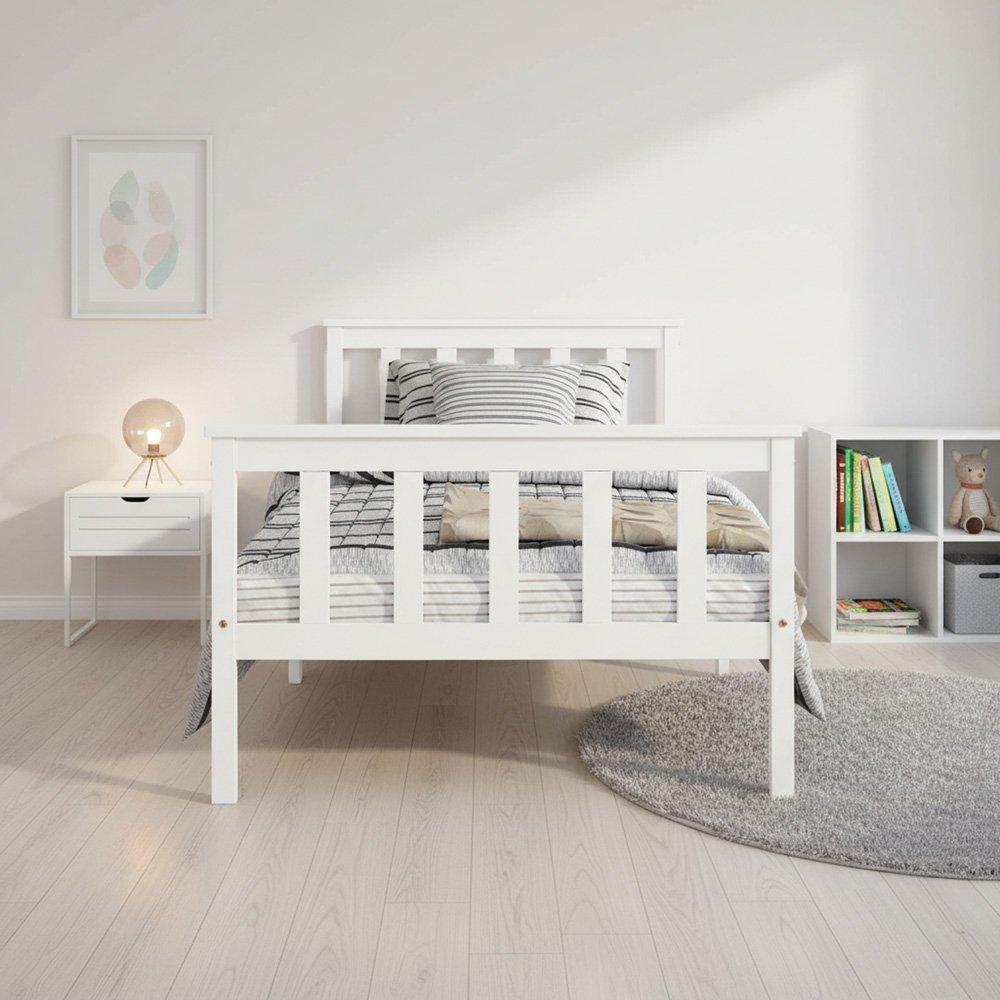 White - Urban Meuble - Classic White Wood Bed Frame - 3