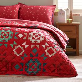 Catherine Lansfield Christmas Patchwork Geo Quilted Bedspread