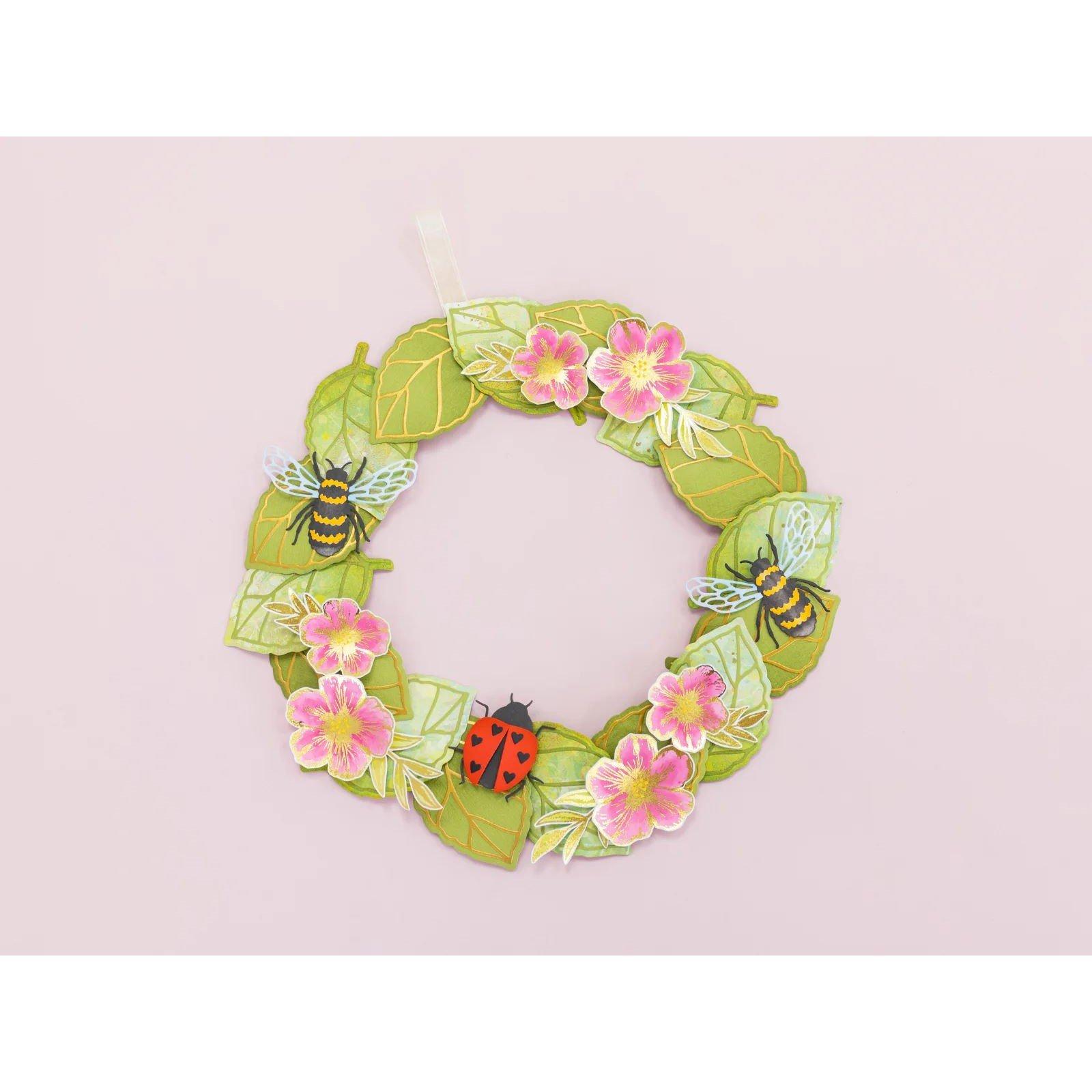 Multi - Crafters Companion - Flora & Fauna Bugs Metal Die - 3