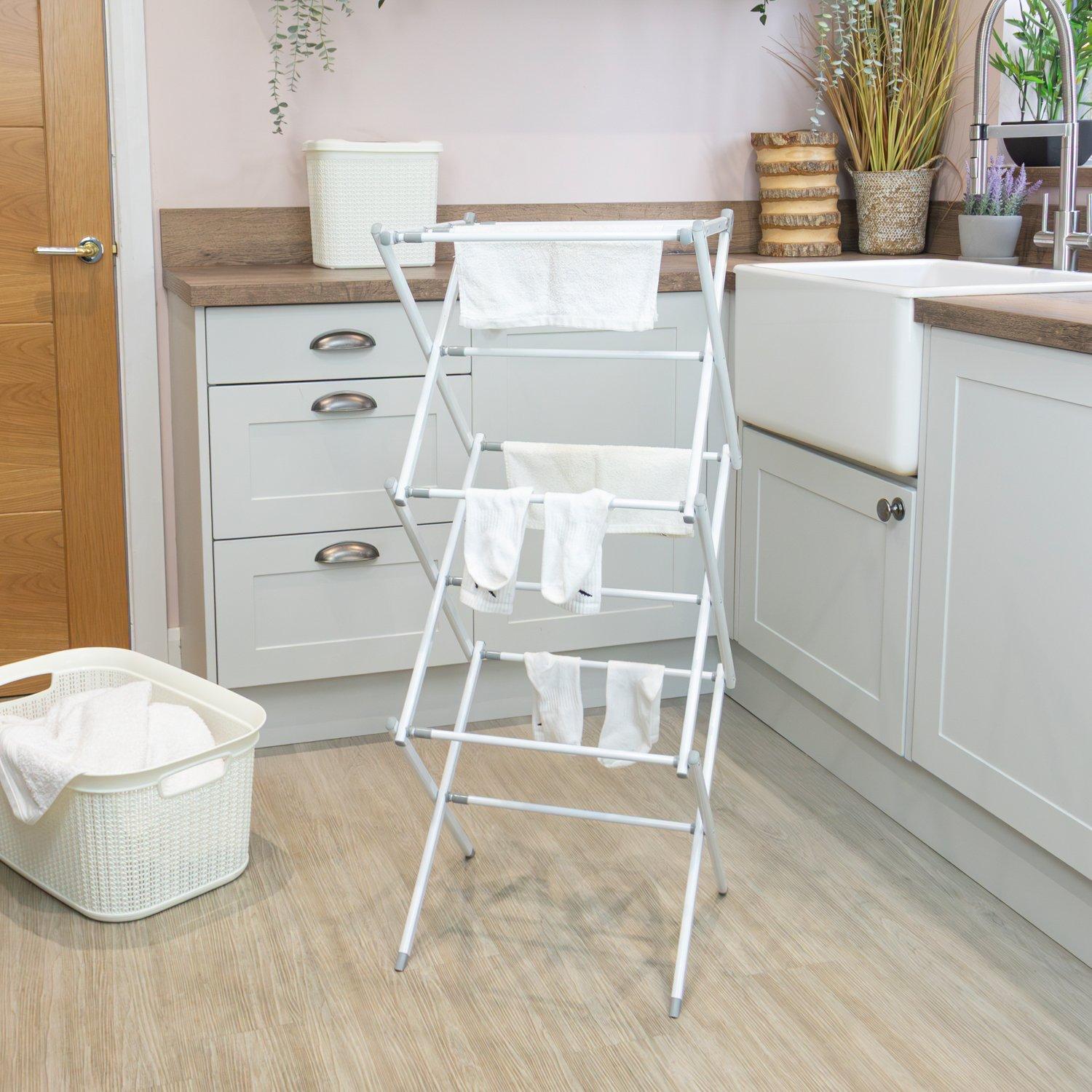 White - JVL - Extendable 3 Tier Concertina Airer - 8M White - 4