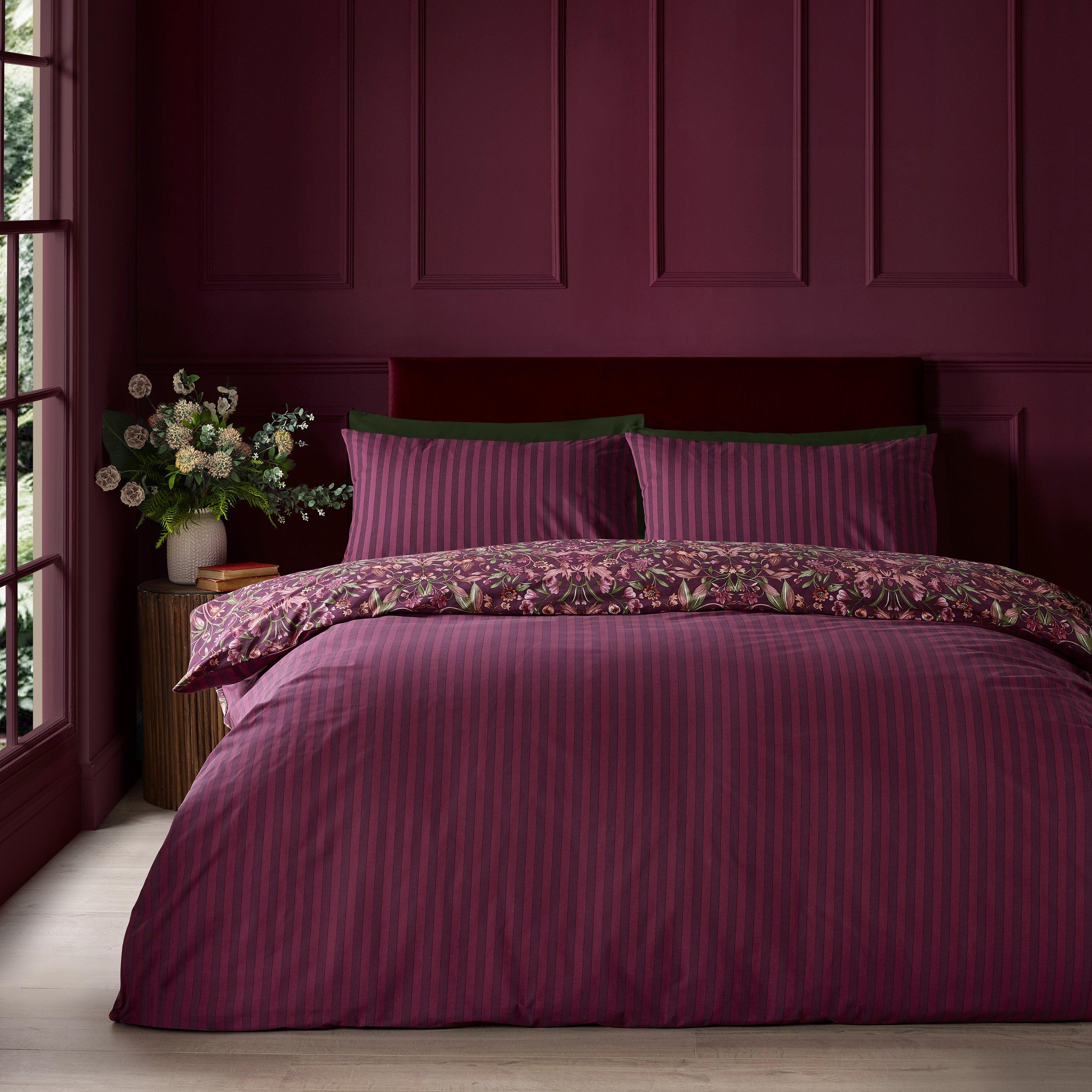 Plum - Catherine Lansfield - Richmond Floral Reversible Duvet Cover Set - 2