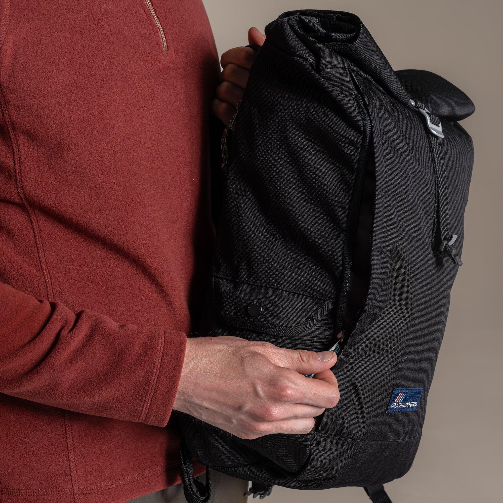 Black - Craghoppers - 20-Litre Kiwi II Water-Repellent  Back Pack - 7
