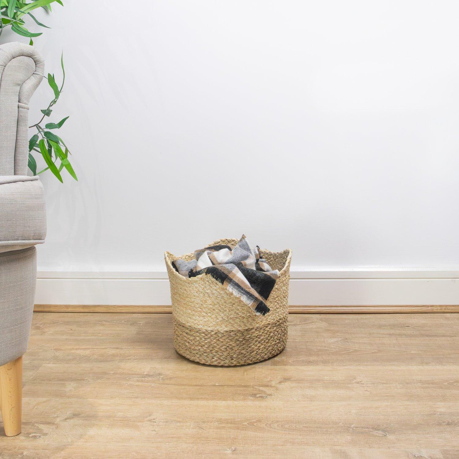 Brown - JVL - Palma Natural Round Scalloped Storage Basket ¿ - 4