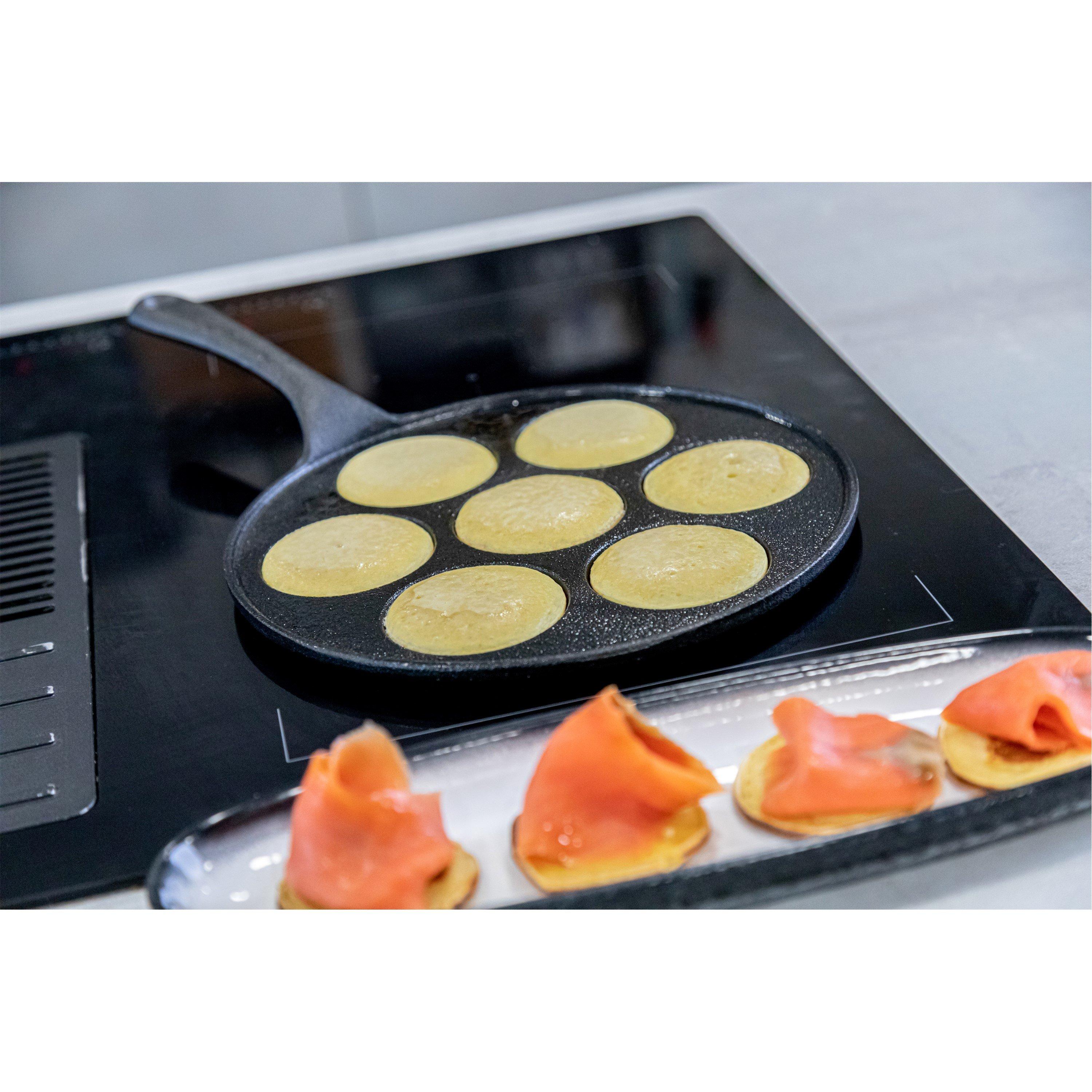 Black - KitchenCraft - KitchenCraft Cast Iron 7 Blinis Pancake Pan - 3