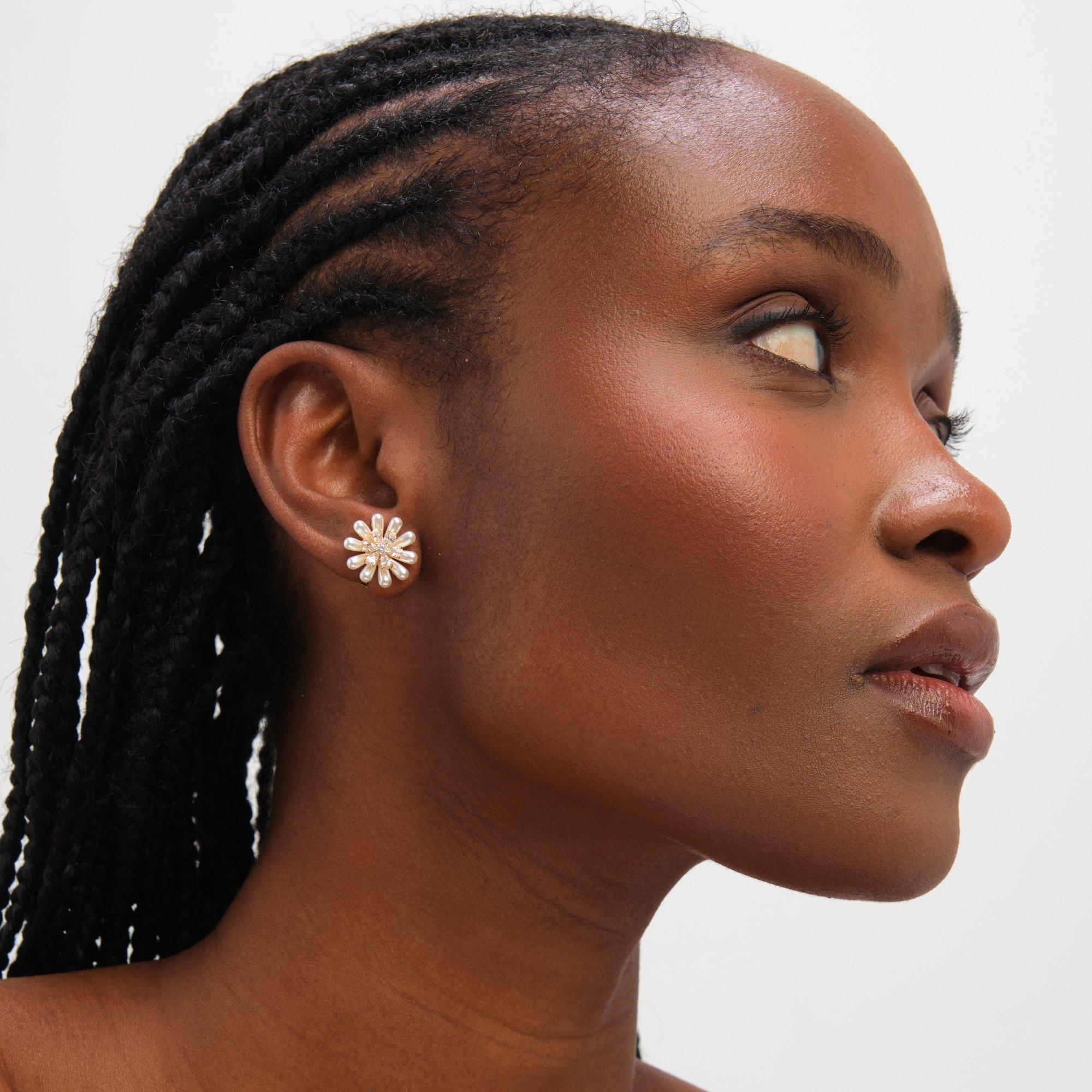 Silver - Jon Richard - Gold Pearl and Crystal Flower Clip Earrings - 3