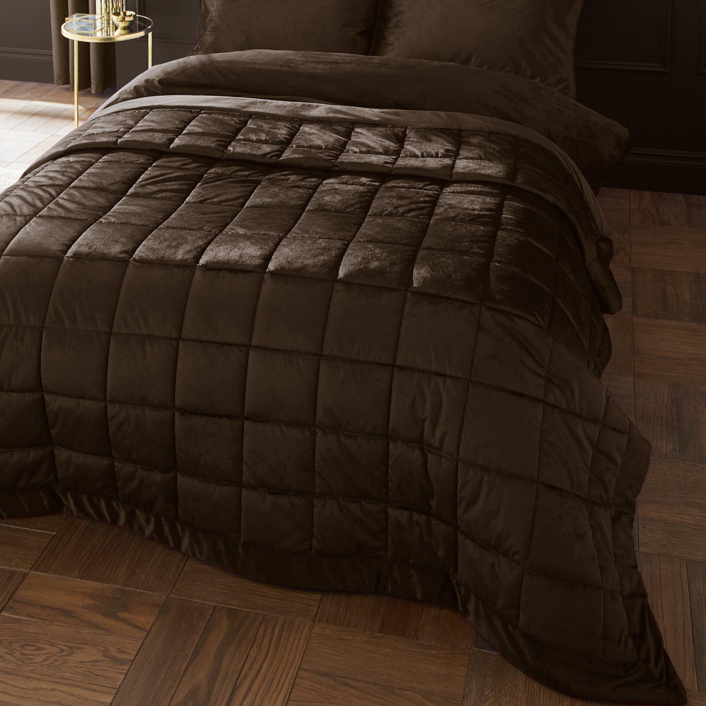 Chocolate - Catherine Lansfield - Kingsley Matt Velvet Quilted Bedspread - 1