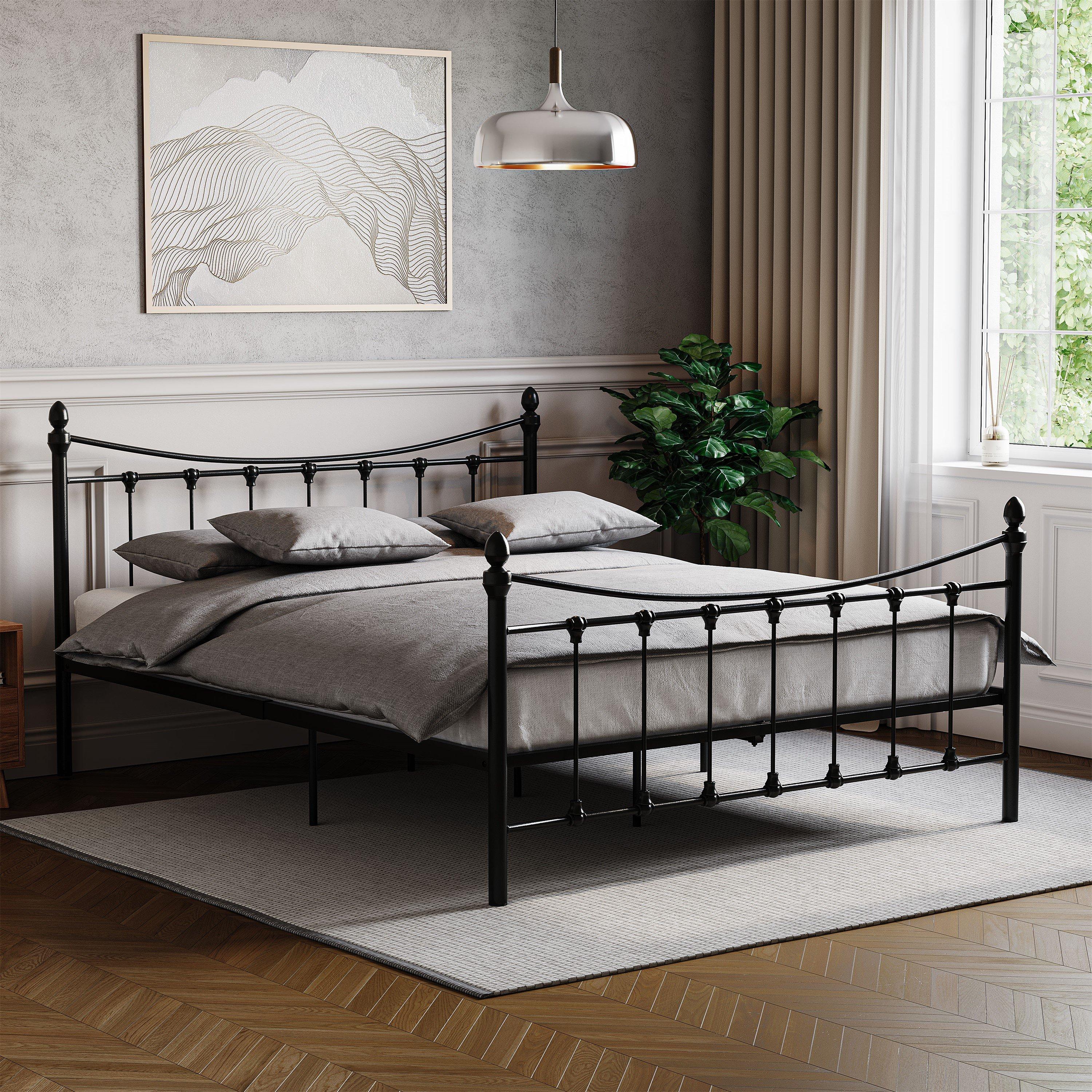 Lassic Vida Designs Paris King Size Metal Bed