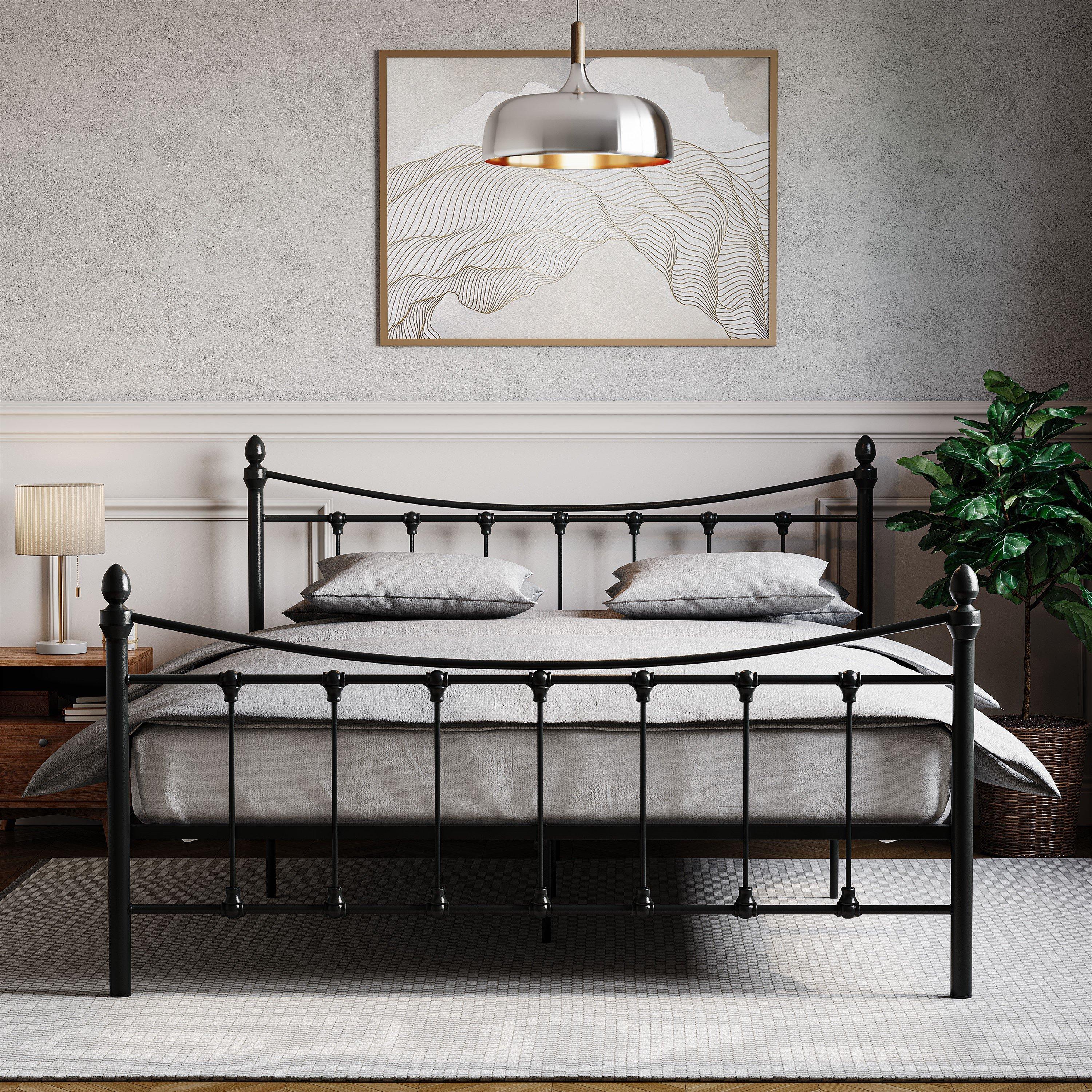 Black - Lassic - Vida Designs Paris King Size Metal Bed - 3