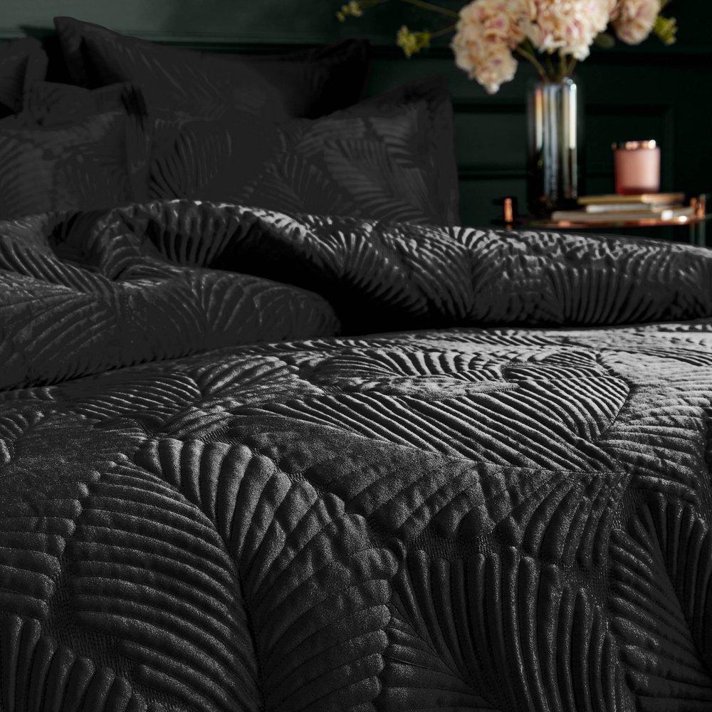 Black - Paoletti - Palmeria Quilted Velvet Duvet Set - 2