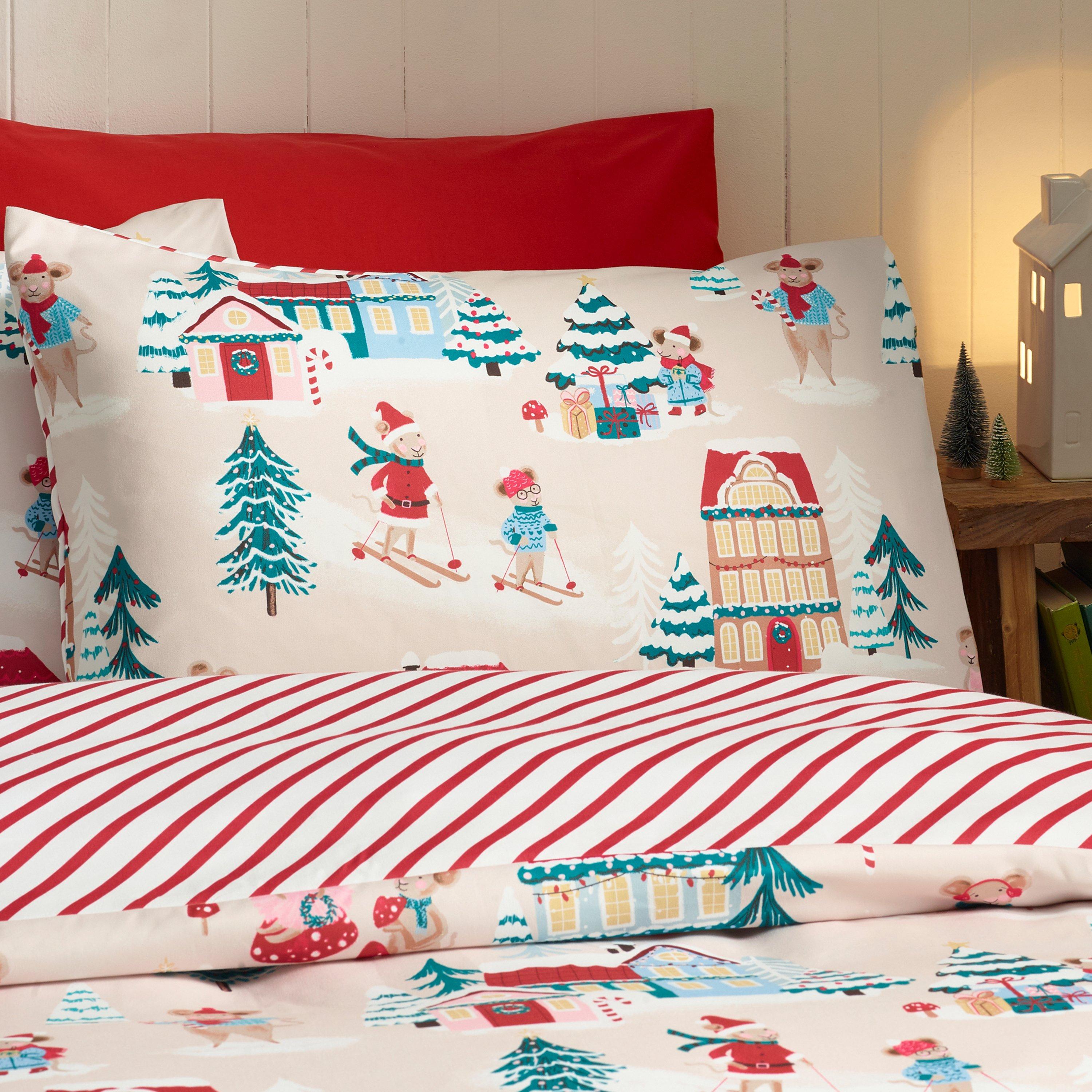 Natural - Catherine Lansfield - Christmas Mouse Town Reversible Duvet Cover Set - 3