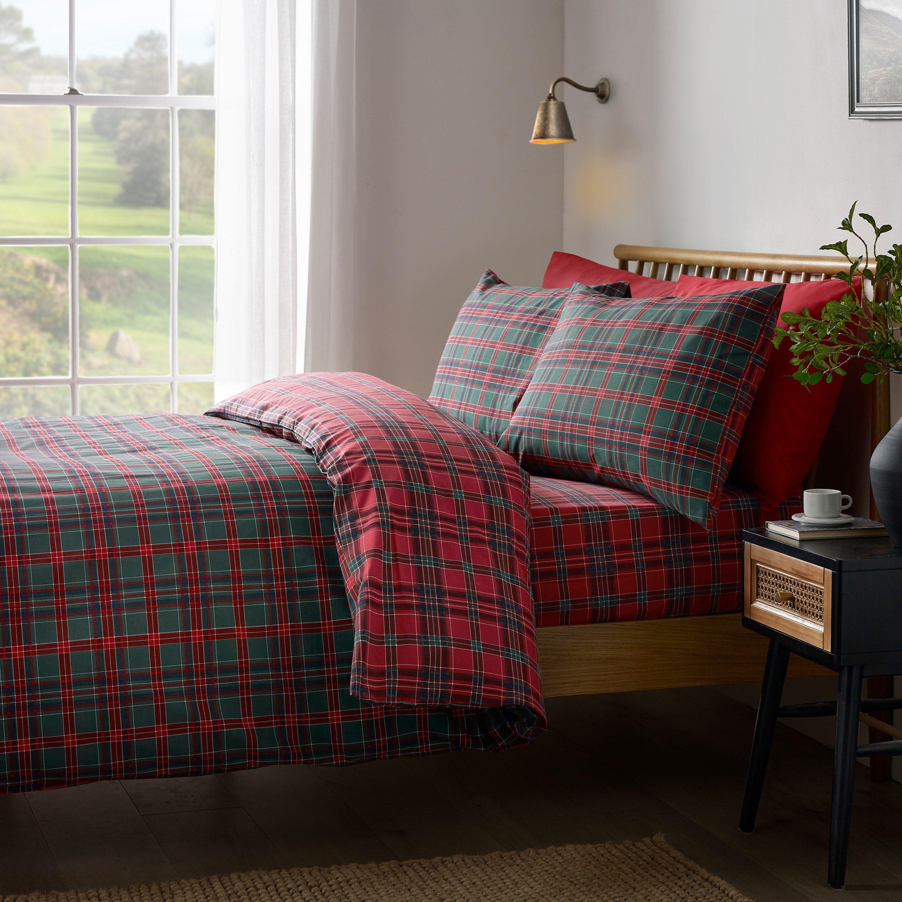 Red / Green - Catherine Lansfield - Tartan Check Reversible Duvet Cover Set - 2