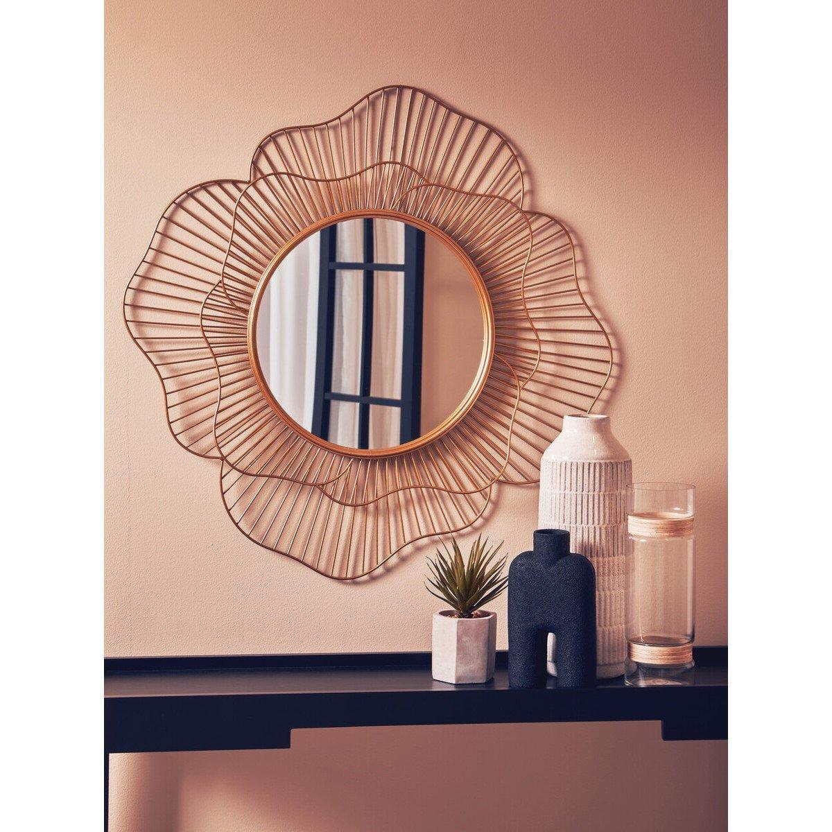 Interiors By Premier  Matera Flower Wall Mirror Gold - 80x 80x 5c